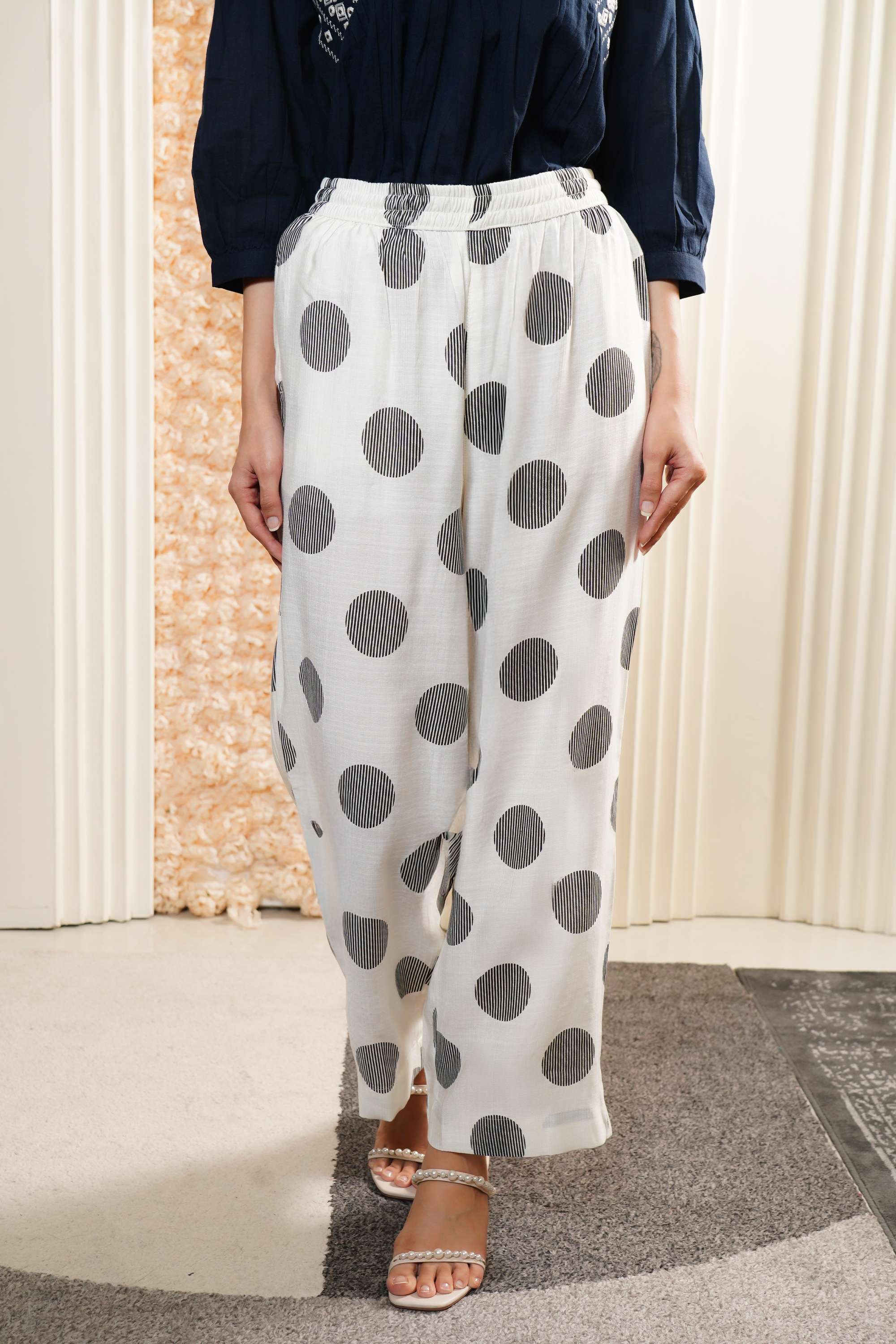 Printed-Viscose-Straight-Fit-Straight-Fit-Full-Length-Women-Salwars