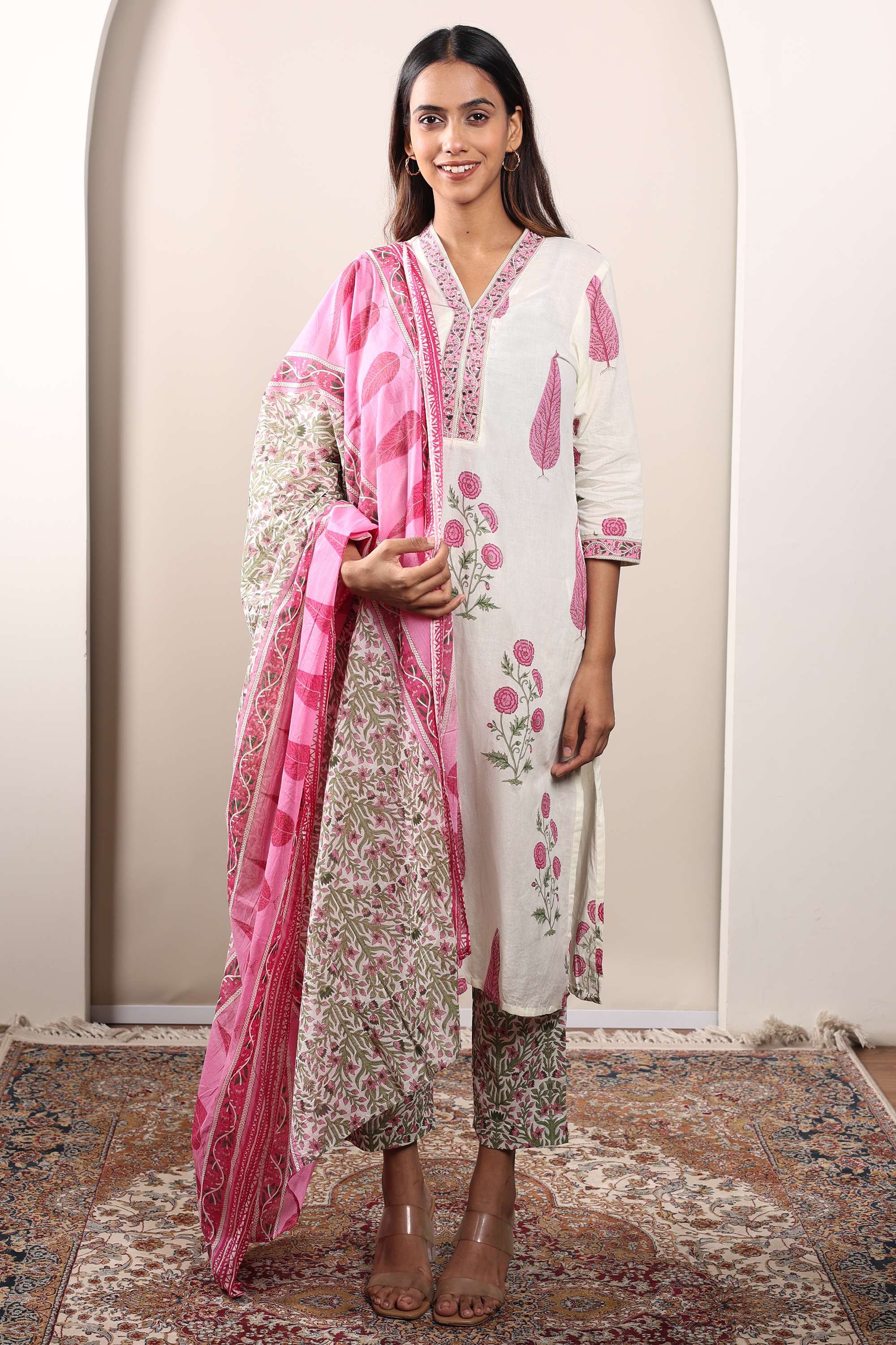 Printed-Full-Length-Chambray-Woven-Women-s-Kurta-Set
