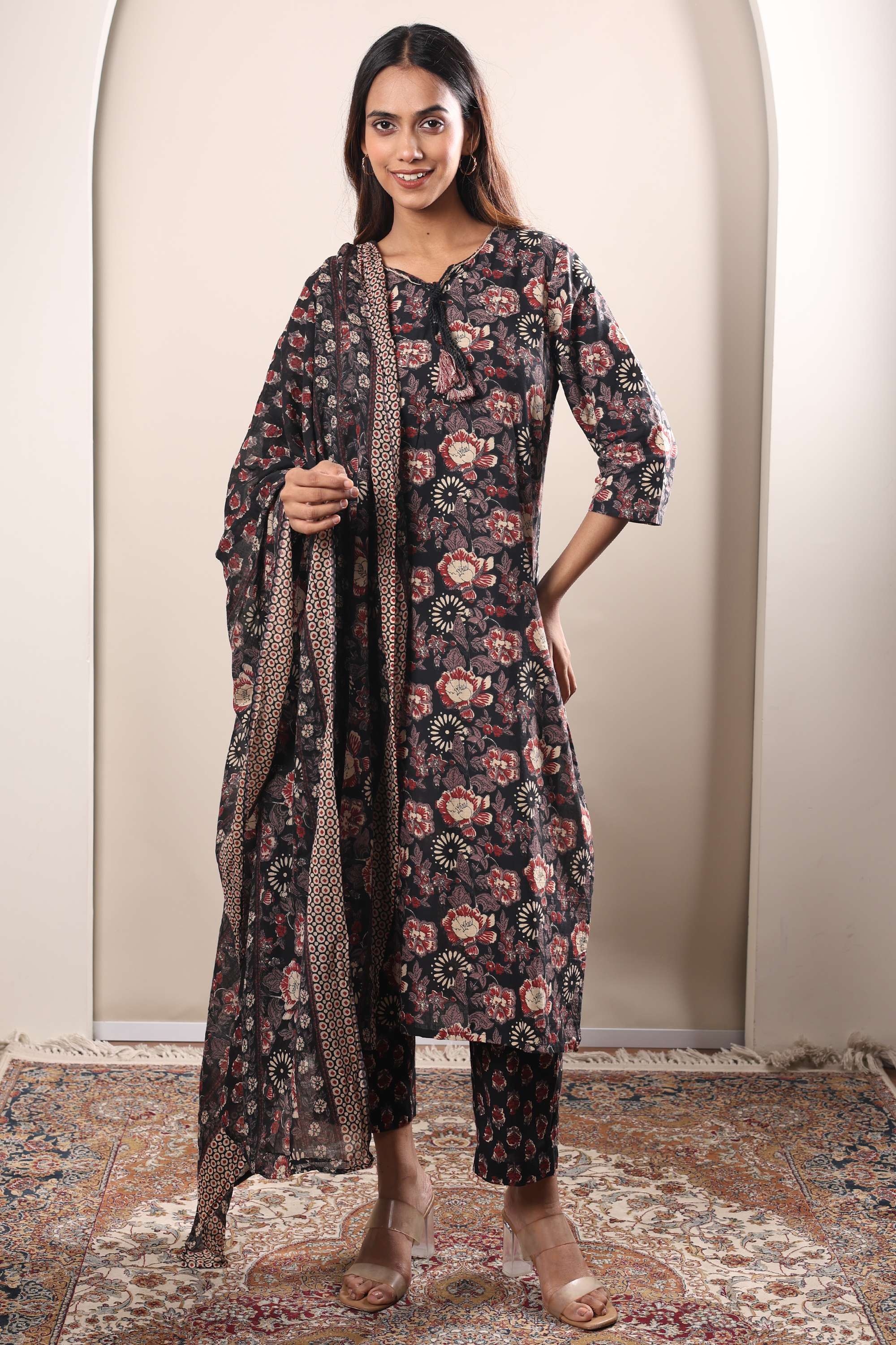 Printed-Full-Length-Chambray-Woven-Women-s-Kurta-Set