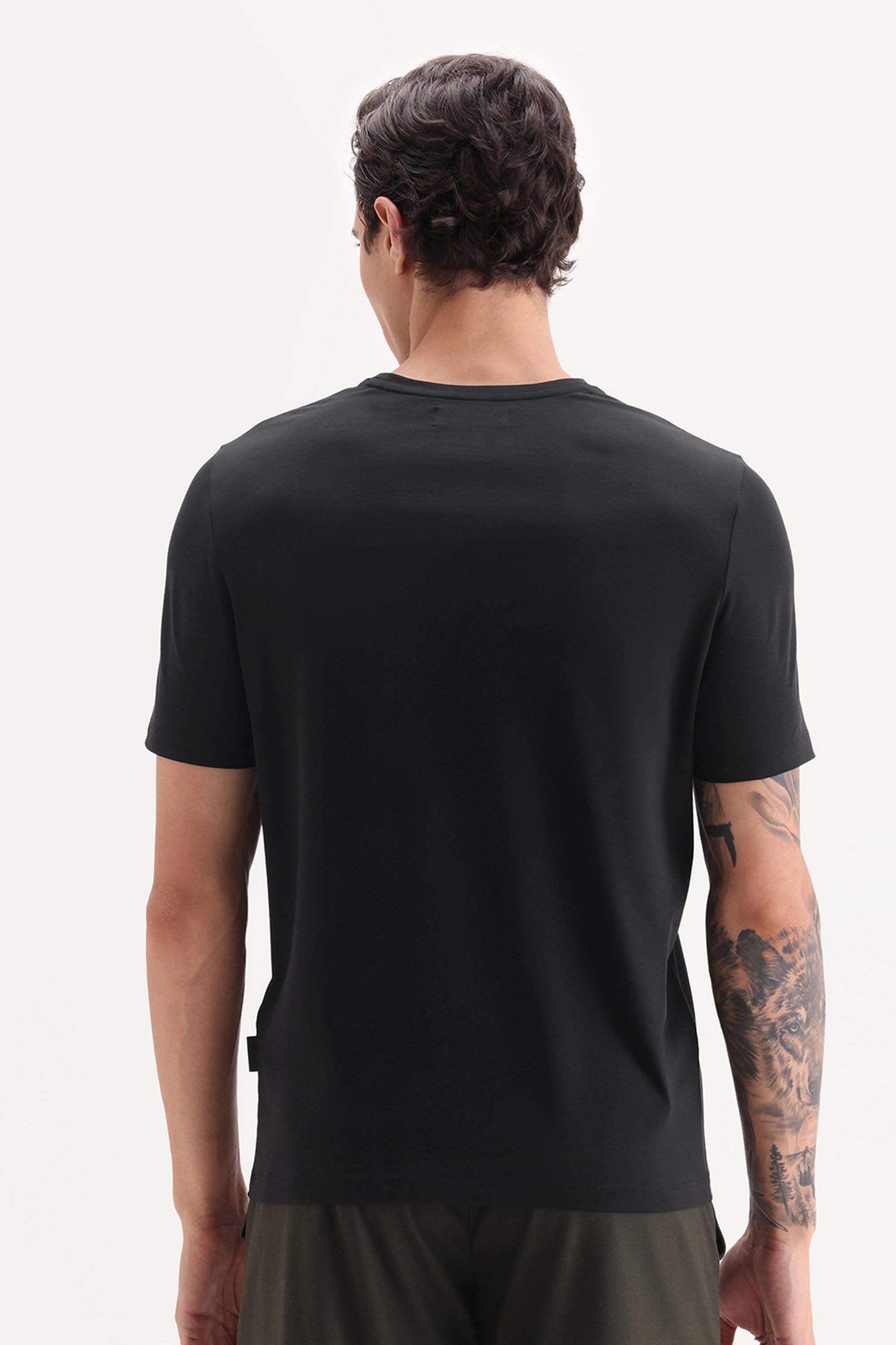 Solid-Cotton-Regular-Fit-Men-T-Shirt