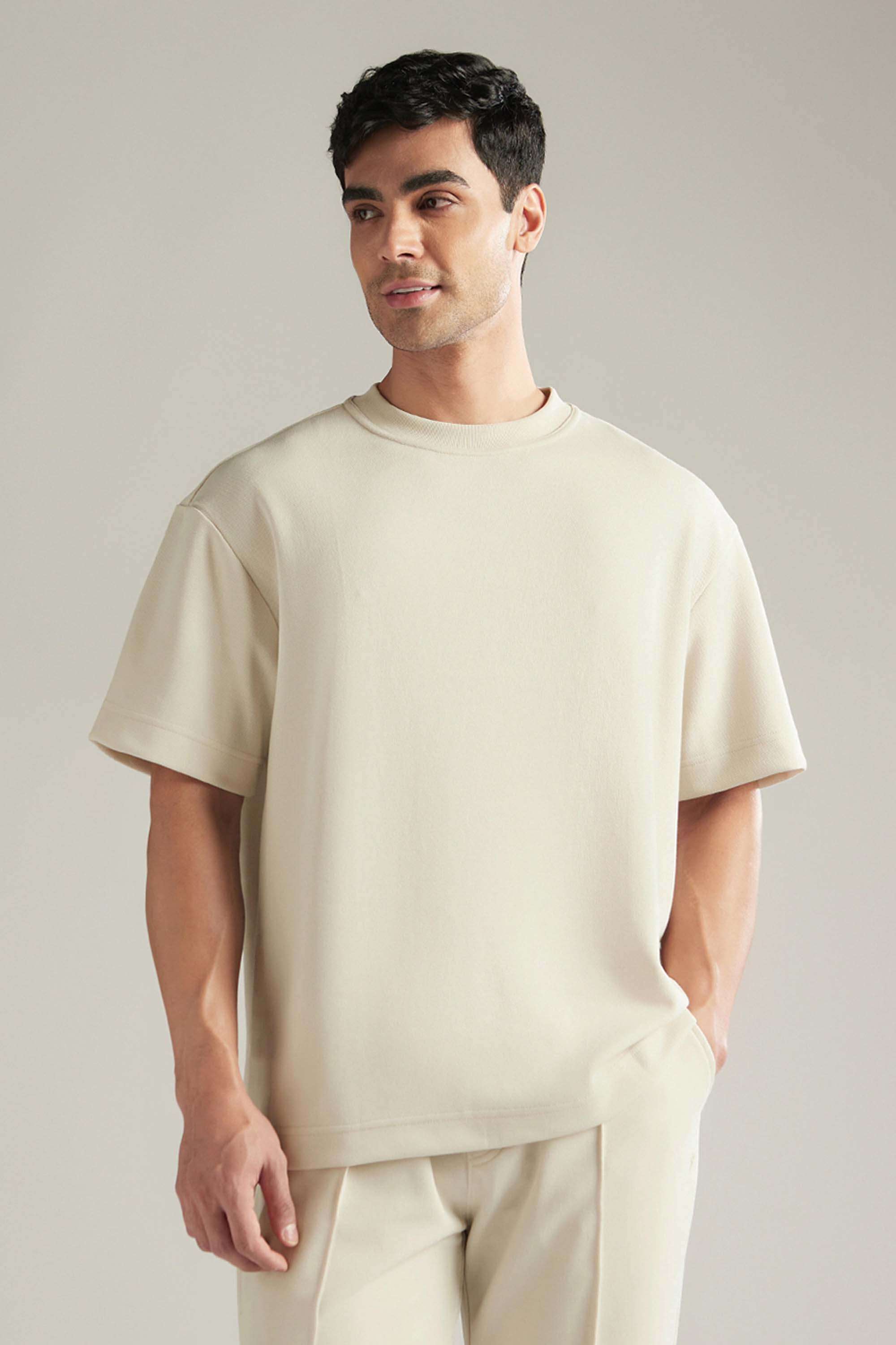 Solid-Poly-Spandex-Round-Neck-Men-s-T-Shirt