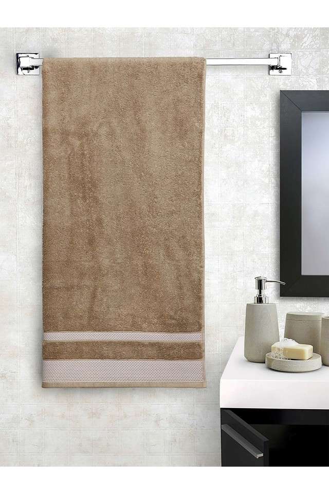 Solid-Dobby-Cotton-600-GSM-Bath-Towel
