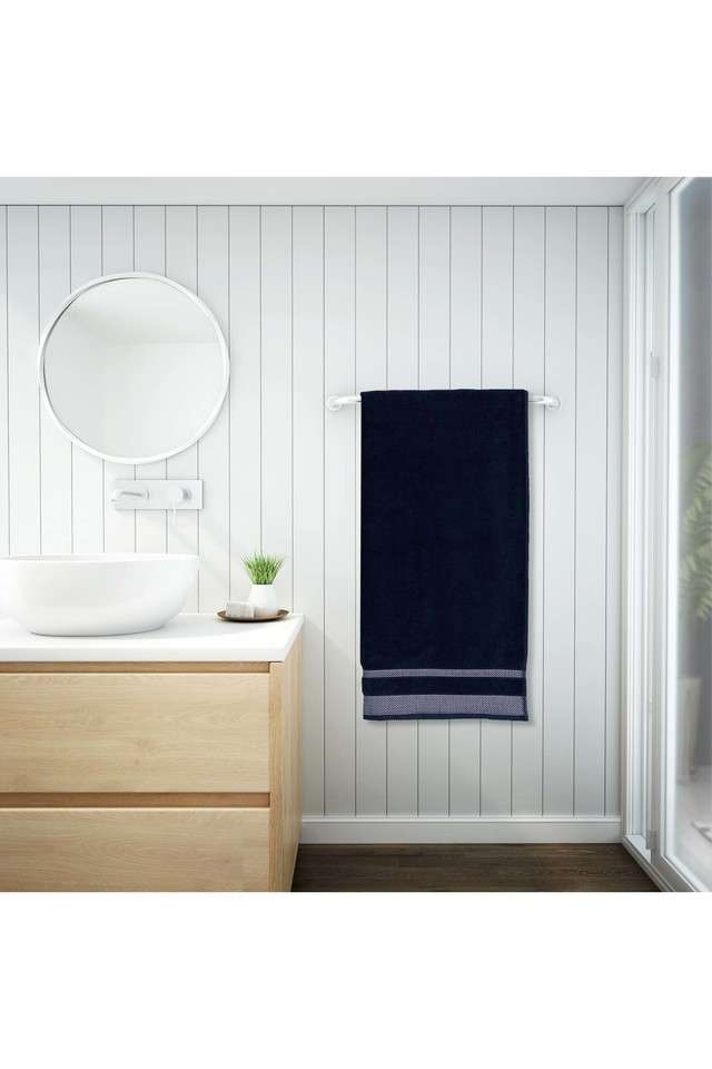 Solid-Dobby-Cotton-600-GSM-Bath-Towel