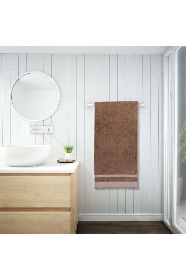 Solid-Dobby-Cotton-600-GSM-Bath-Towel