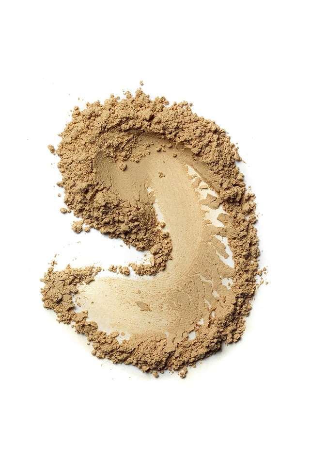 Skin-Weightless-Powder-Foundation---Natural-4