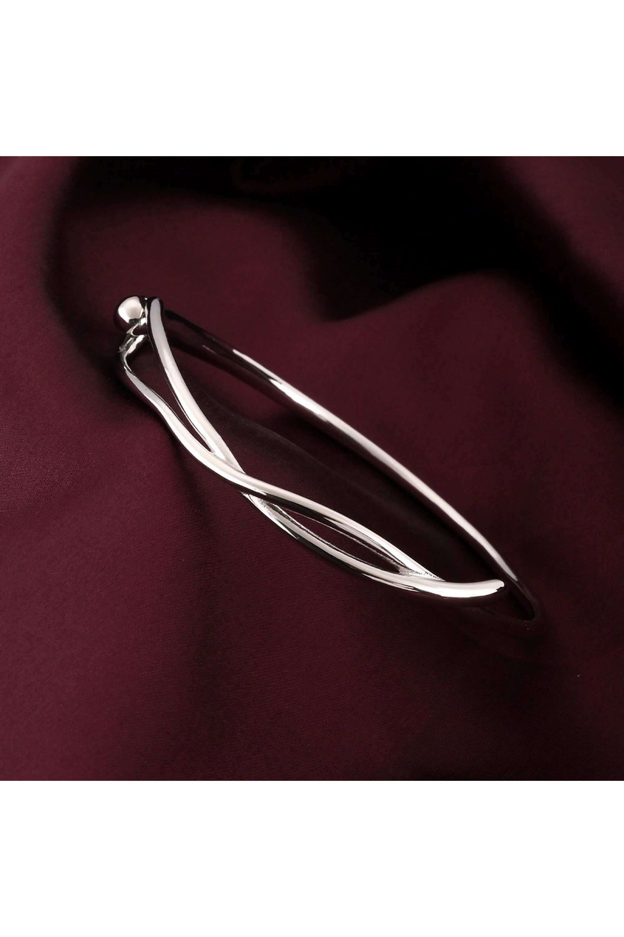 Twisted-Gold-Cuff-Bracelet-for-Womens-Waterproof-&-Anti-Tarnish