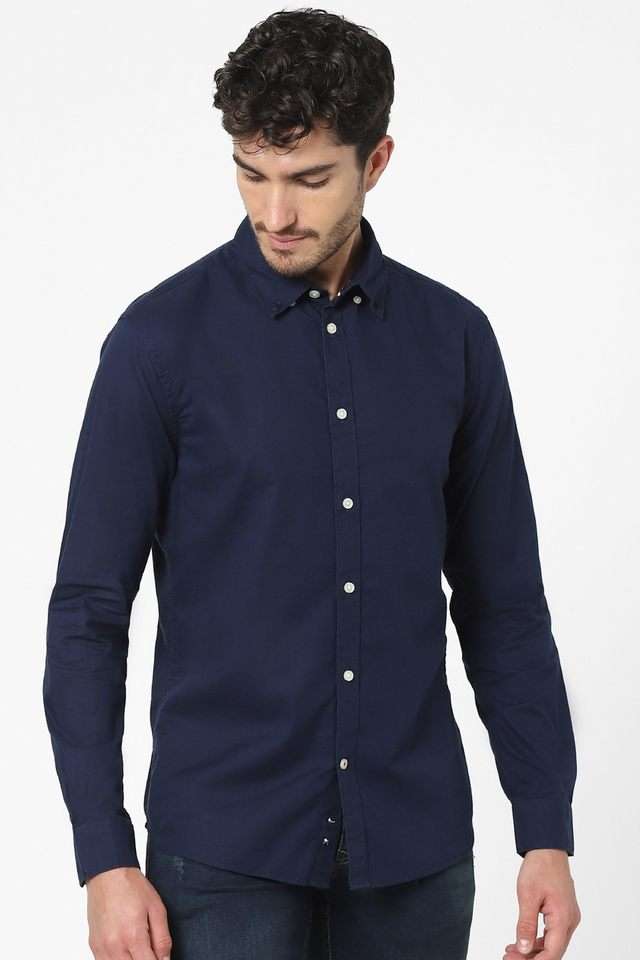 Solid-Cotton-Regular-Fit-Men-s-Casual-Shirt