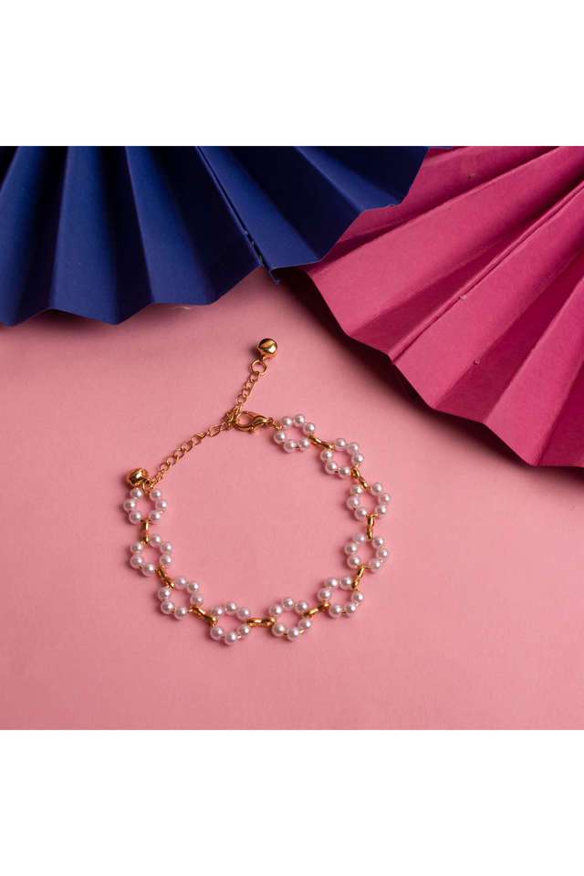 Fashionable-Charms-Pearl-Beaded-Bracelet