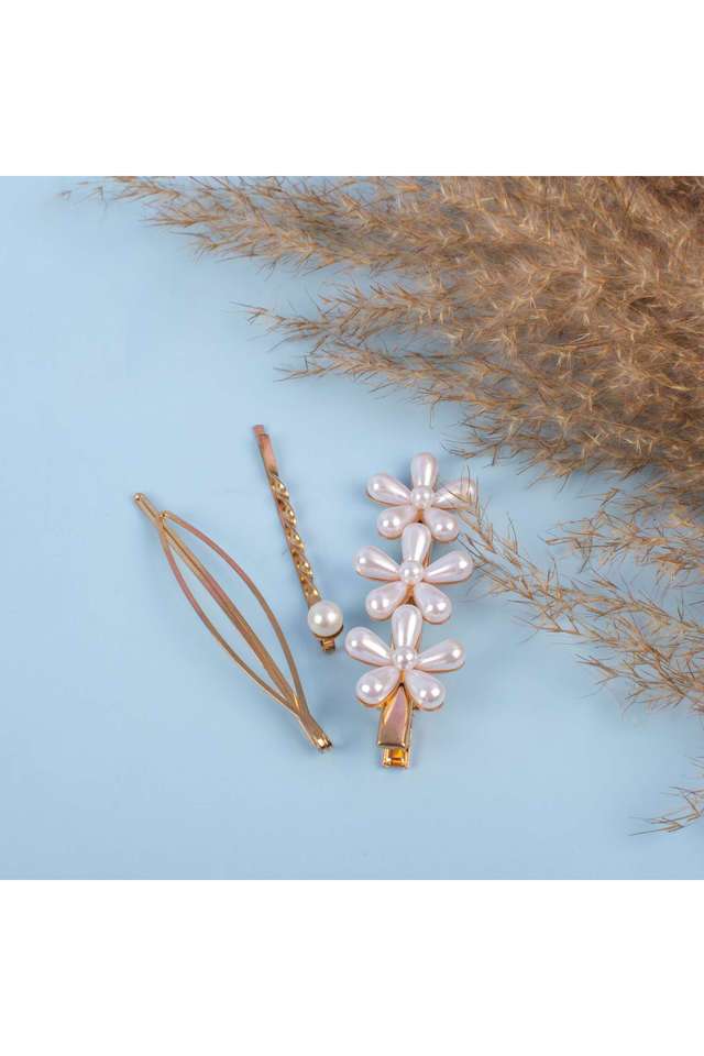 Elegant-Set-of-3-Hair-Clips-For-Girls-And-Women-On-The-Go