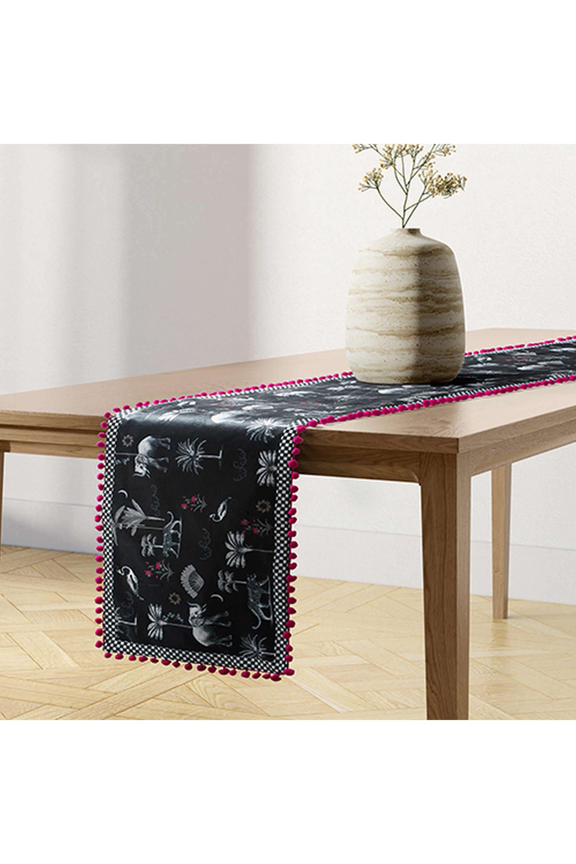 Animalia-Creations-94x14-Table-Runners