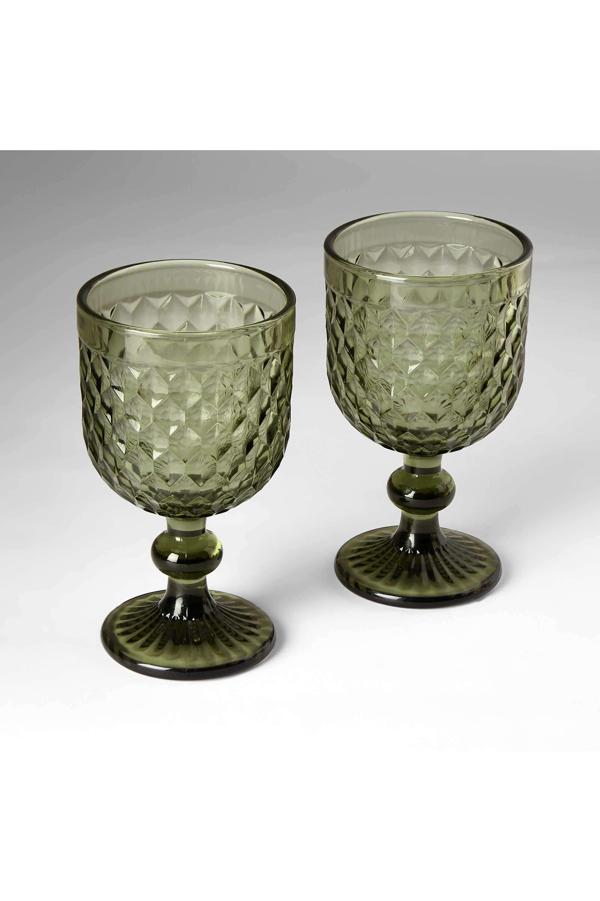 Marengo-Embossed-Wine-Glasses---set-of-2