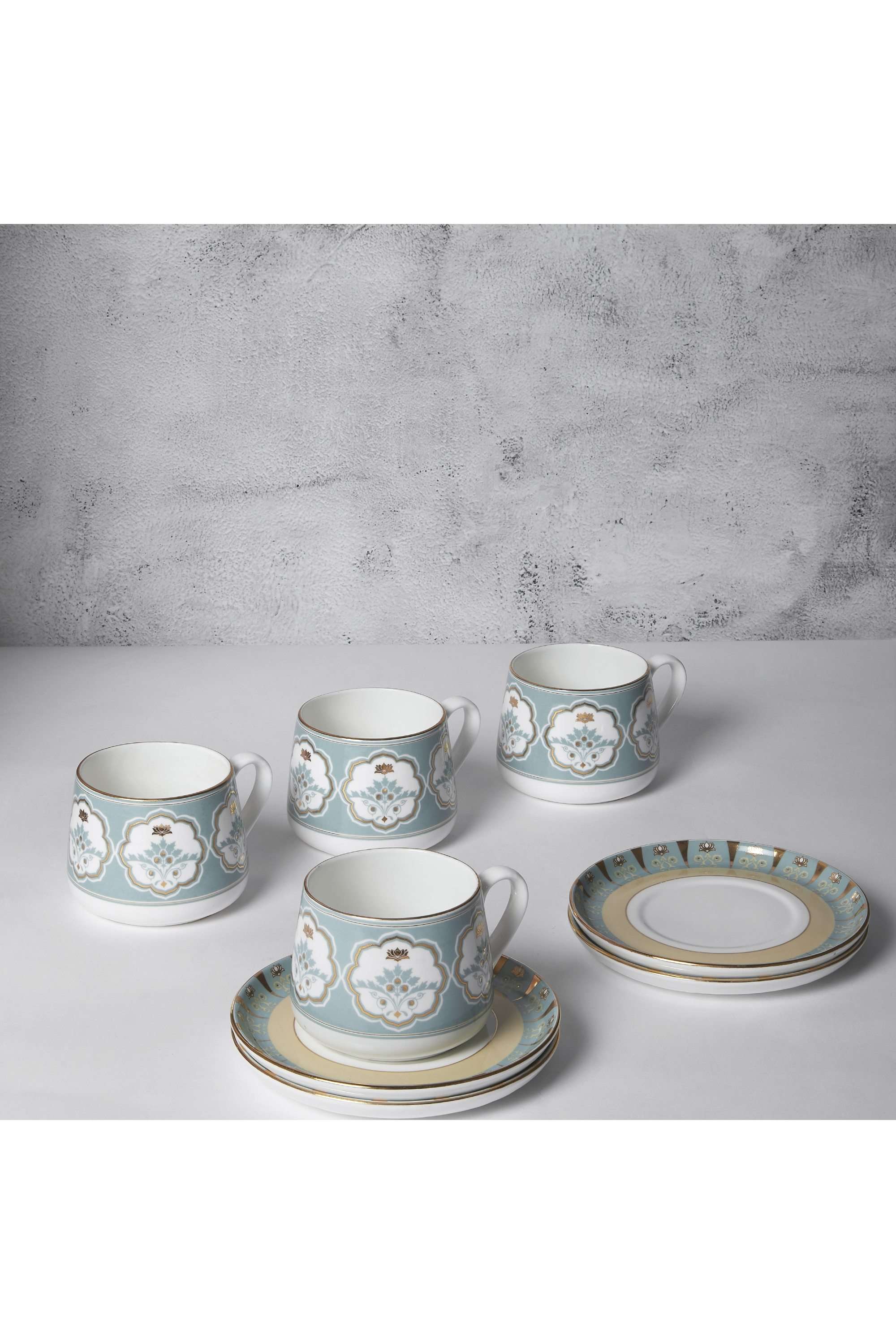Regal-Romance-Cup-and-Saucer-Set-of-4