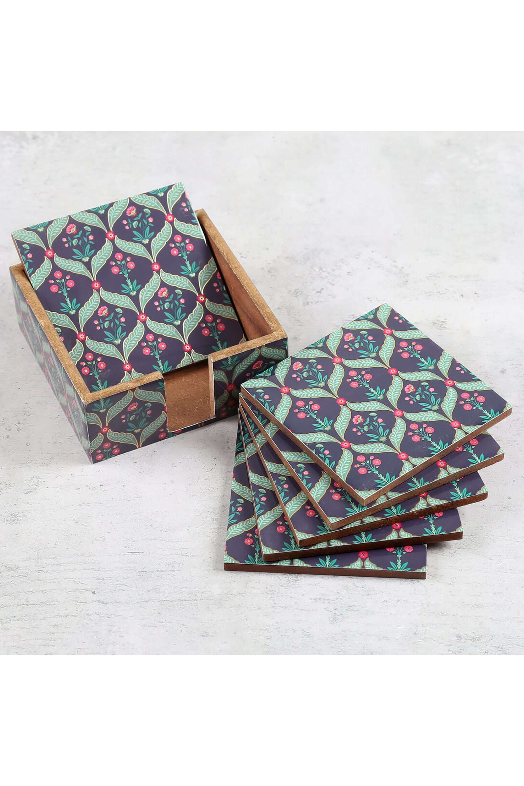 Iron-Blooming-Dahlia-MDF-Coaster-with-Stand