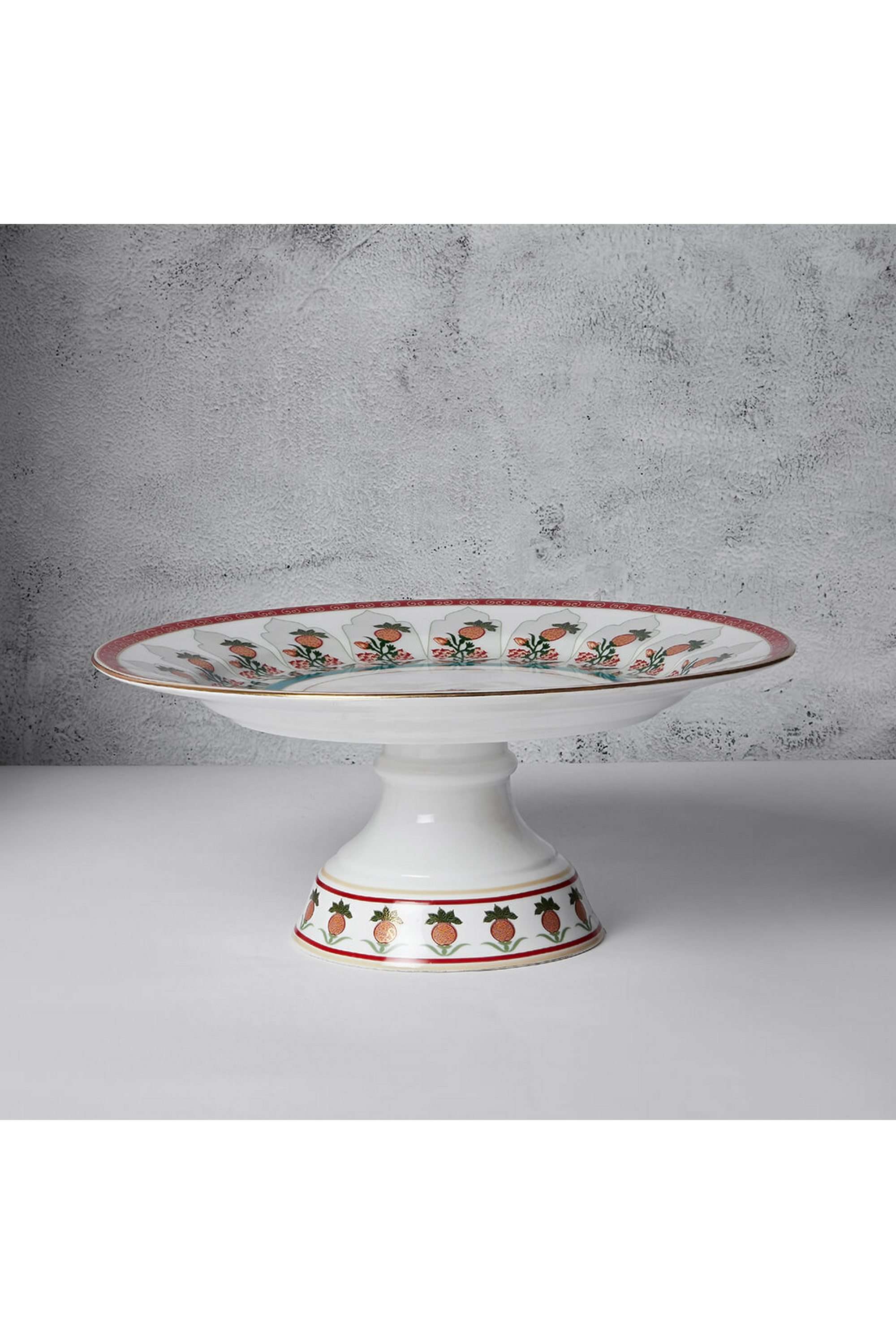 Blushed-Orchard-Cake-Stand