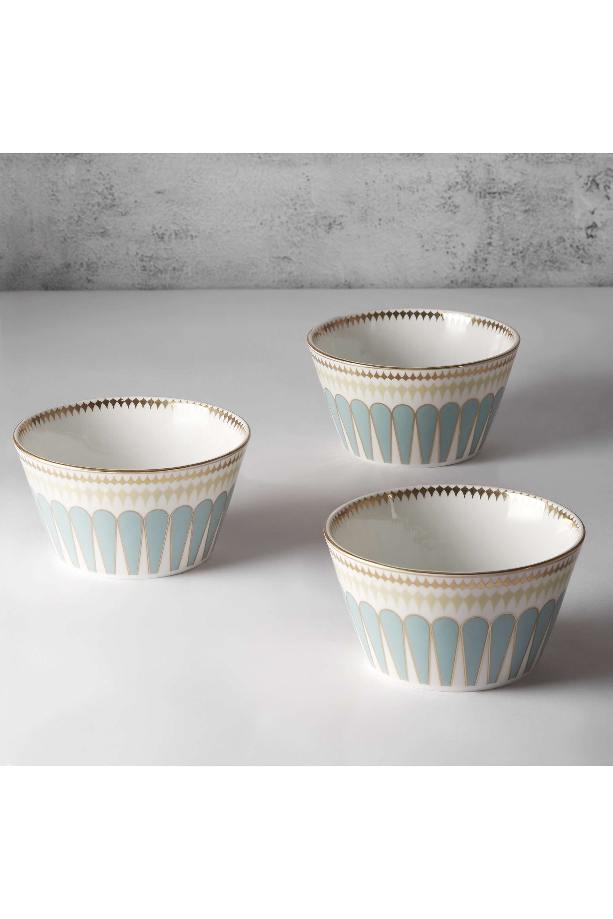 Regal-Romance-Nikko-Bowl-Set-of-3