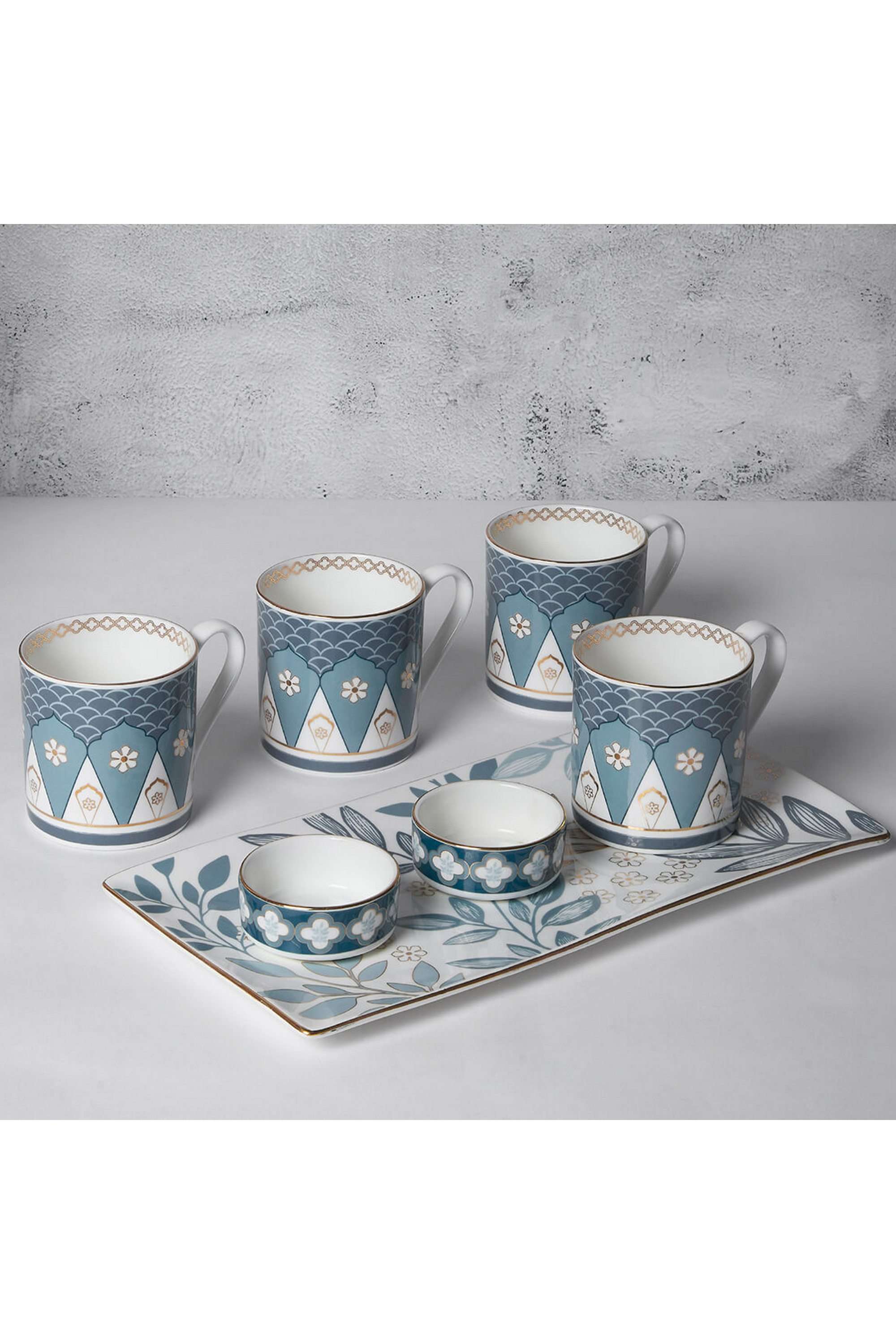 Oceanic-Opulence-Snack-Platter-&-Coffee-Mug-Set