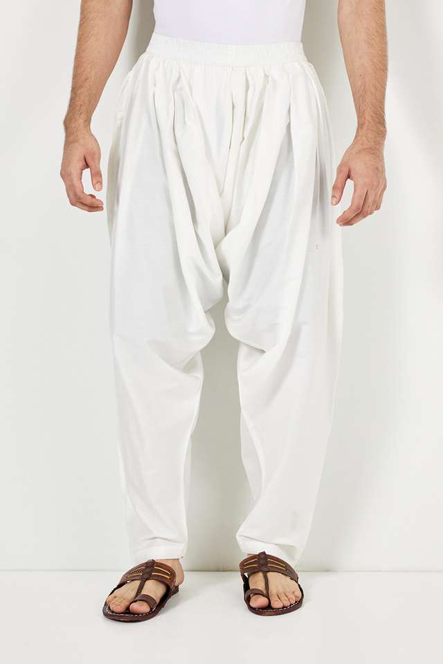 Solid-Blended-Fabric-Regular-Fit-Men-s-Patiala