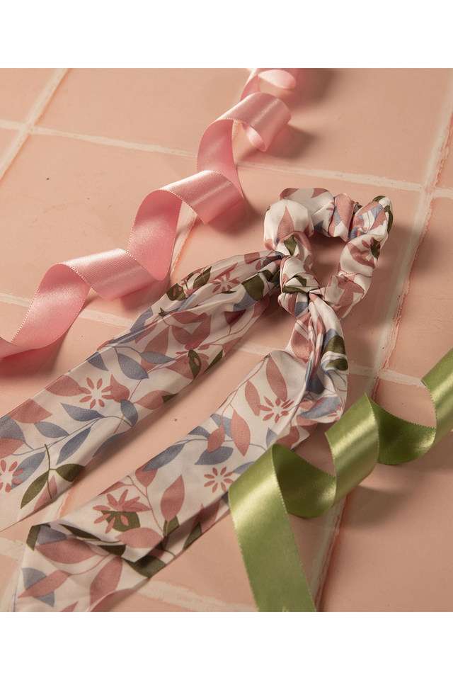Elastic-Scrunchies-Scarf-Styled-Printed-Rubber-Band-for-Girls-&-Women