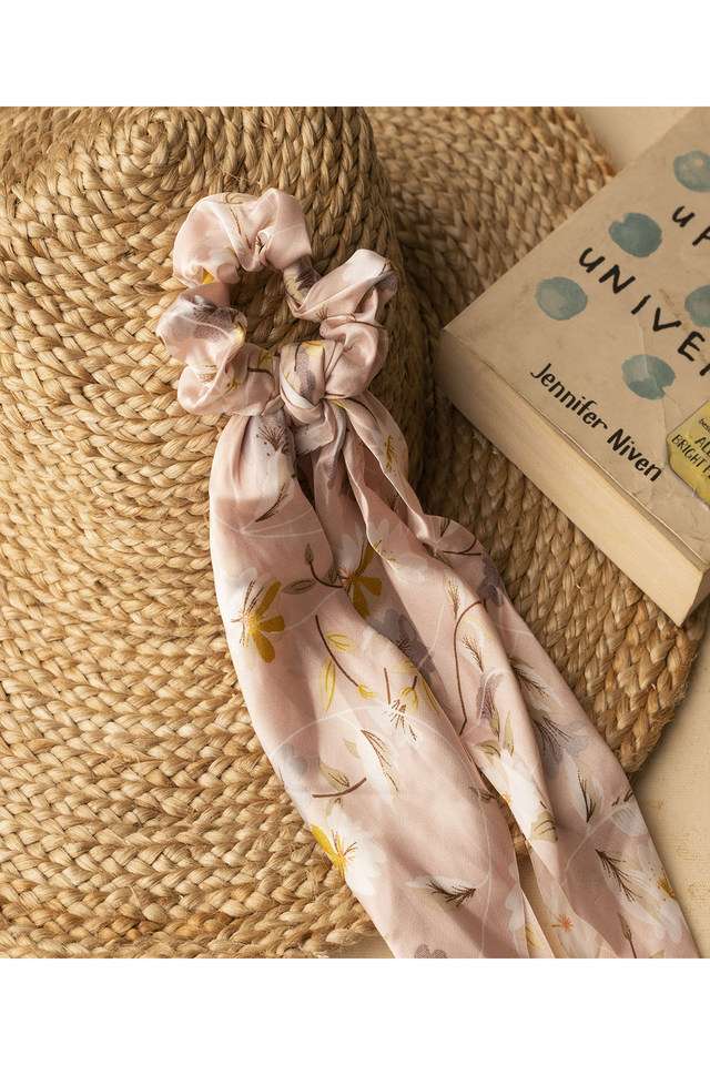Elastic-Scrunchies-Scarf-Styled-Printed-Rubber-Band-for-Girls-&-Women