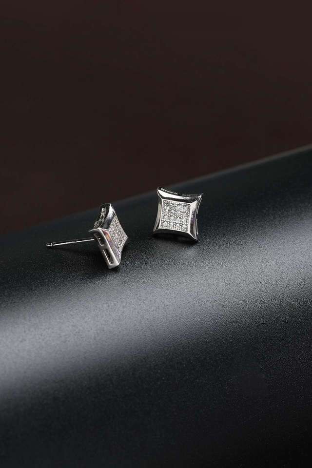 Silver-Glistening-Stud-Earrings