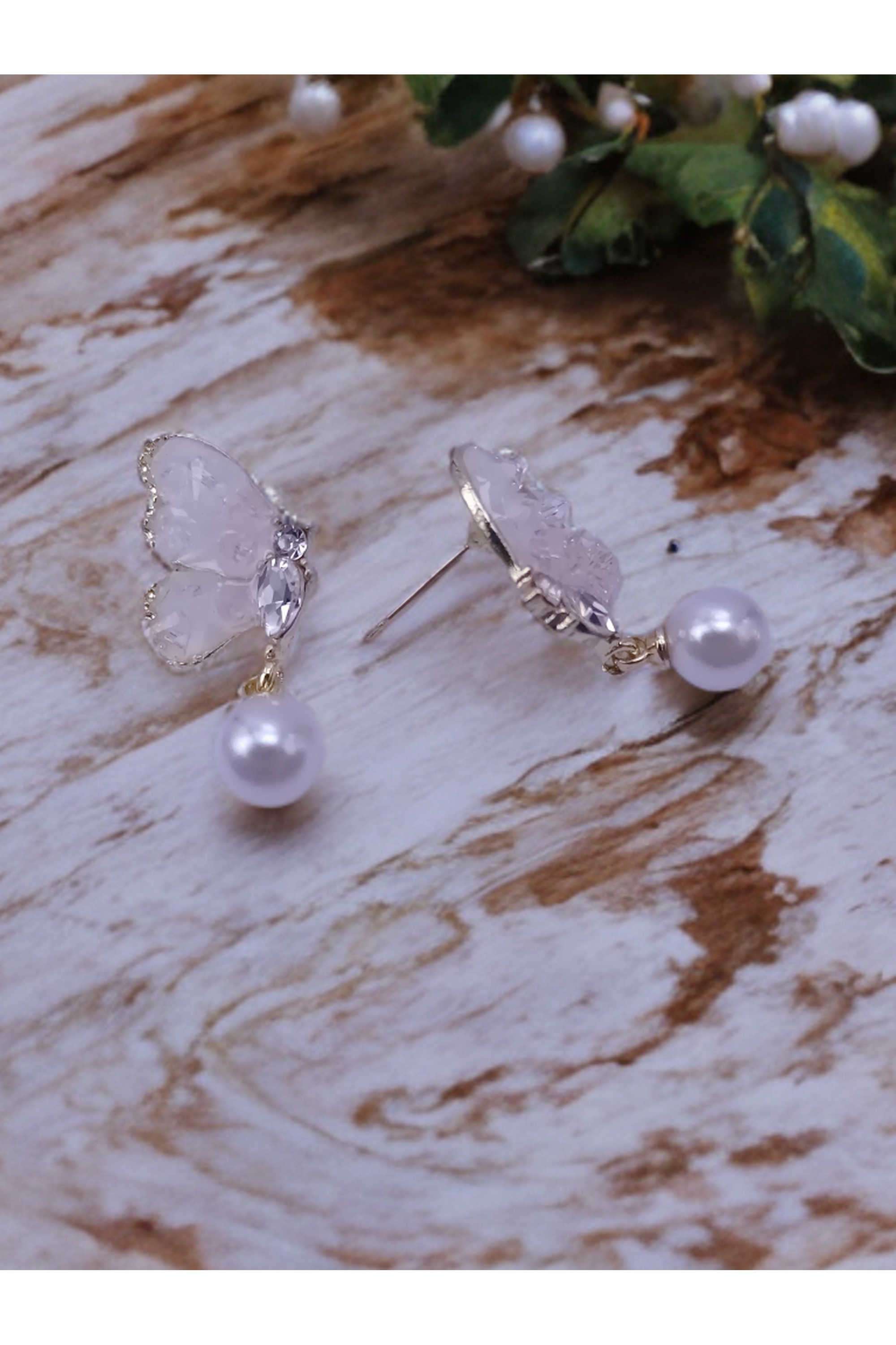 Metal-Pearl-Casual-Wear-Women-Earrings