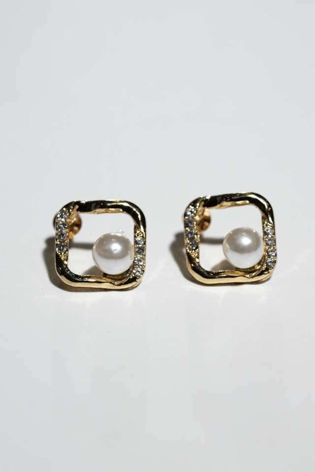 Alloy-Pearl-Push-&-Slide-Clasp-Women-s-Earrings