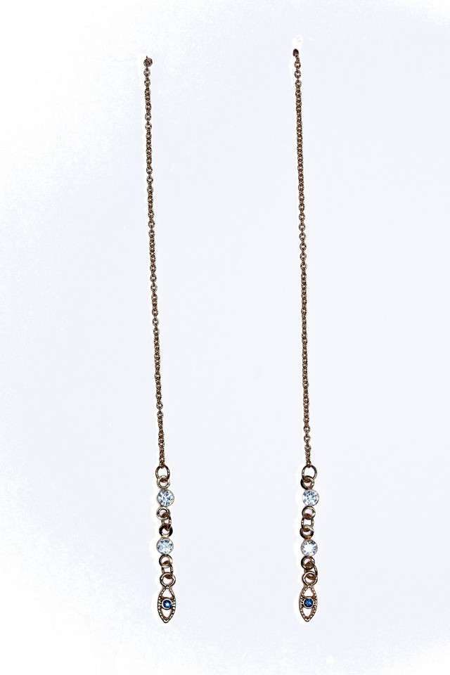Gold-Single-Earring-Hanging