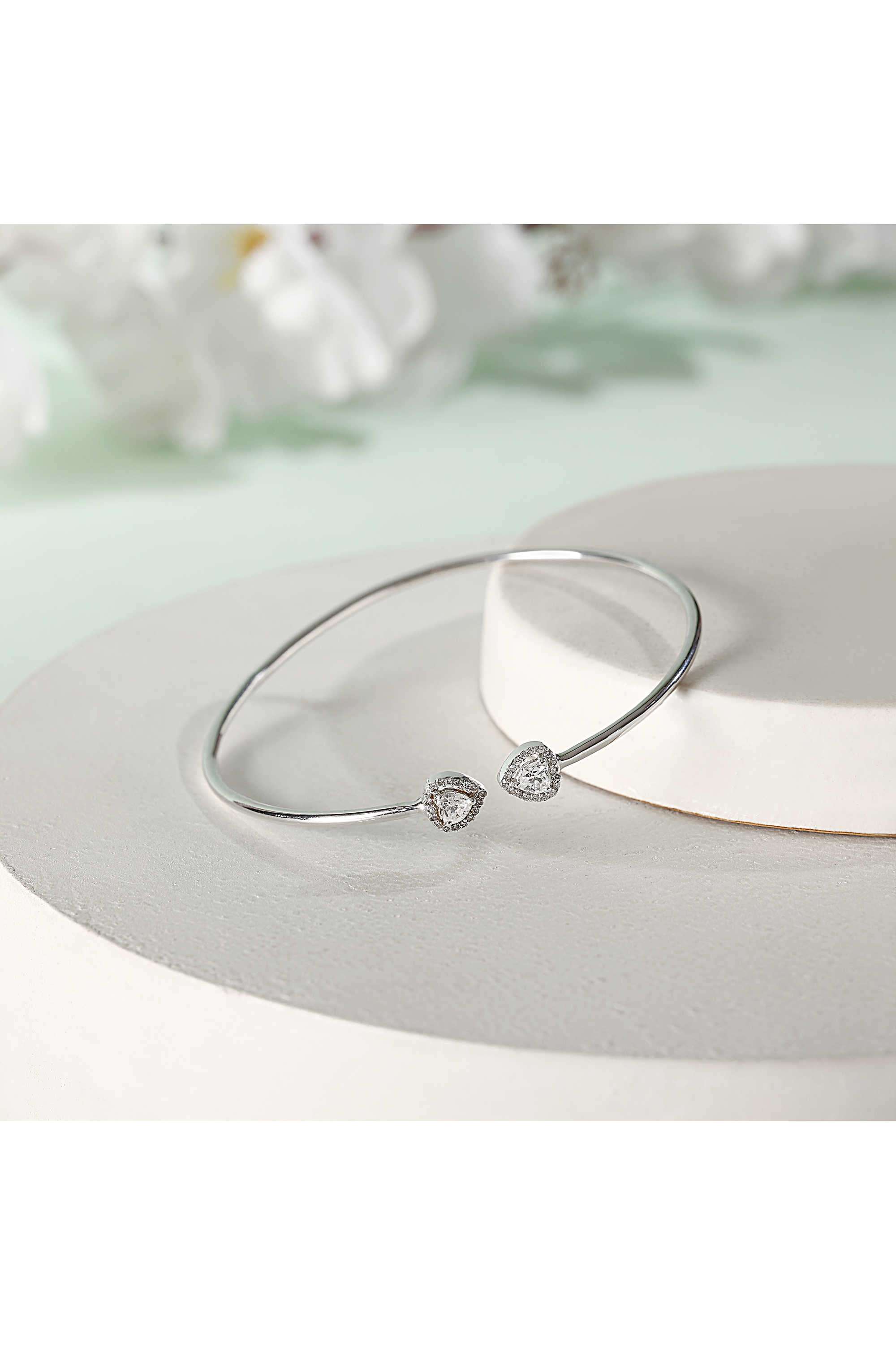 925-Silver-Hypoallergenic-Heart-to-Heart-Teen-s-Bangle