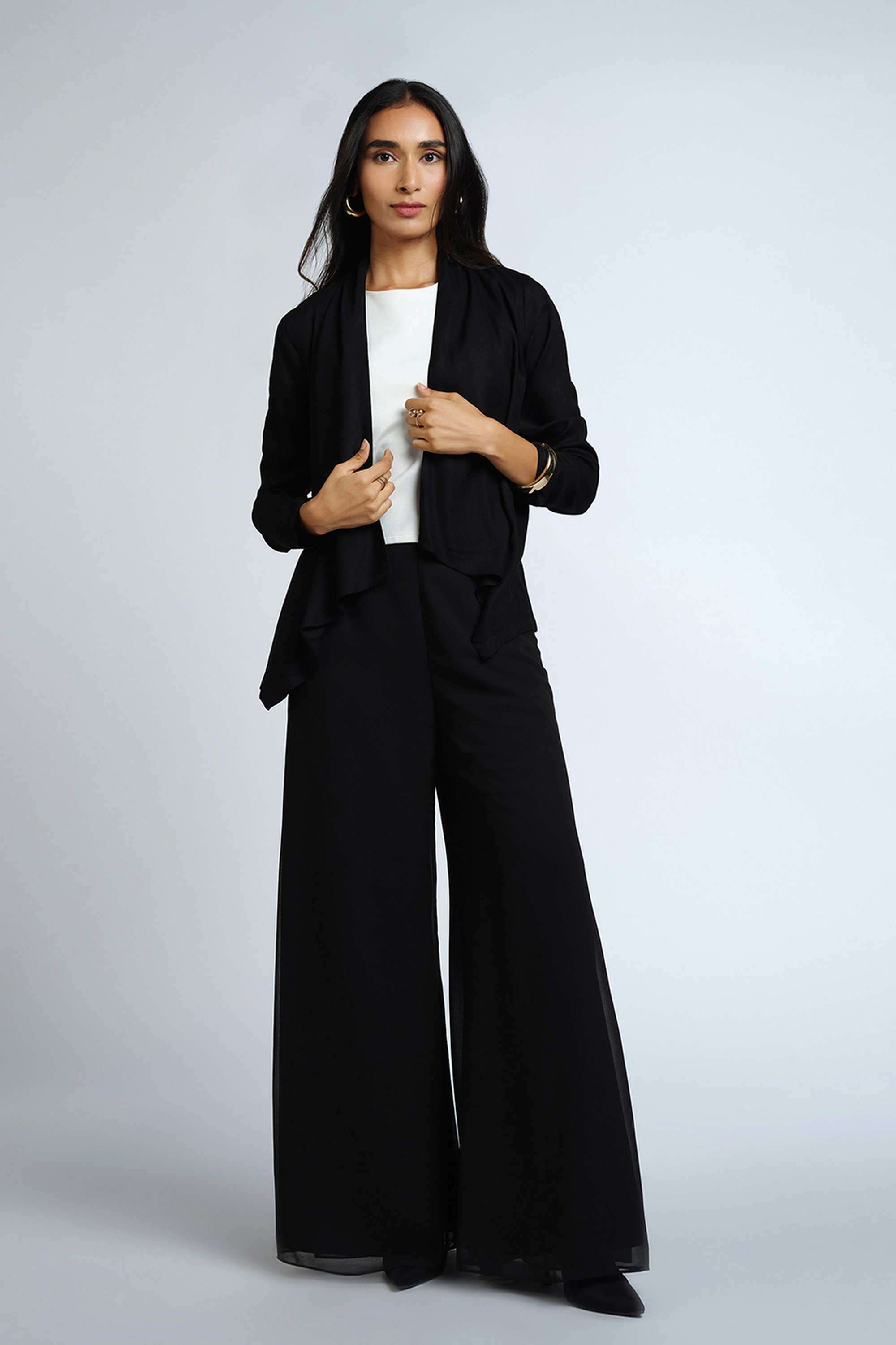 Solid-Collared-Viscose-Women-s-Formal-Wear-Shrug