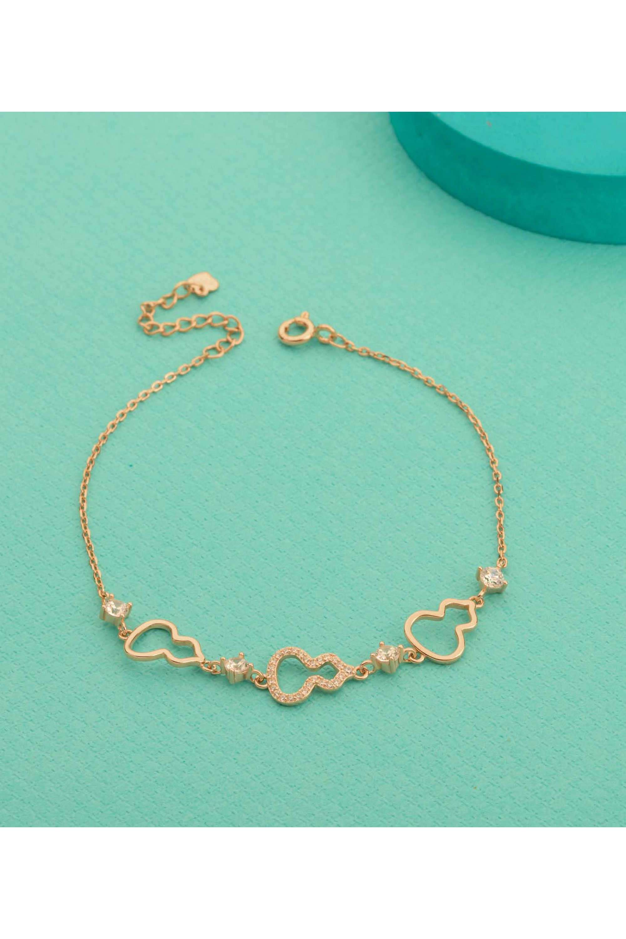 Silver-Casual-Wear-Women-Celestial-Kiss-Bracelet