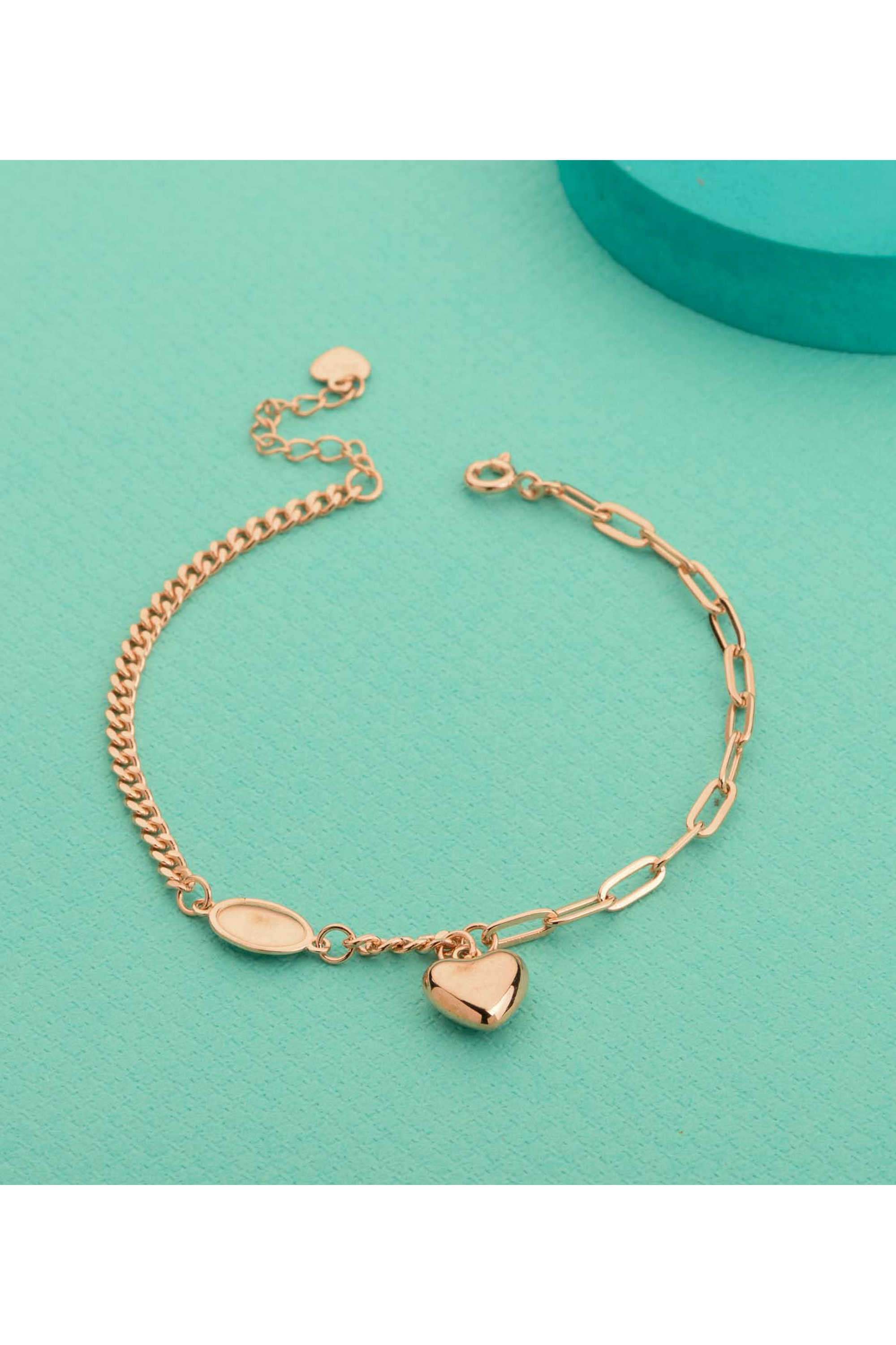 Silver-Casual-Wear-Women-Shimmering-Crown-Bracelet