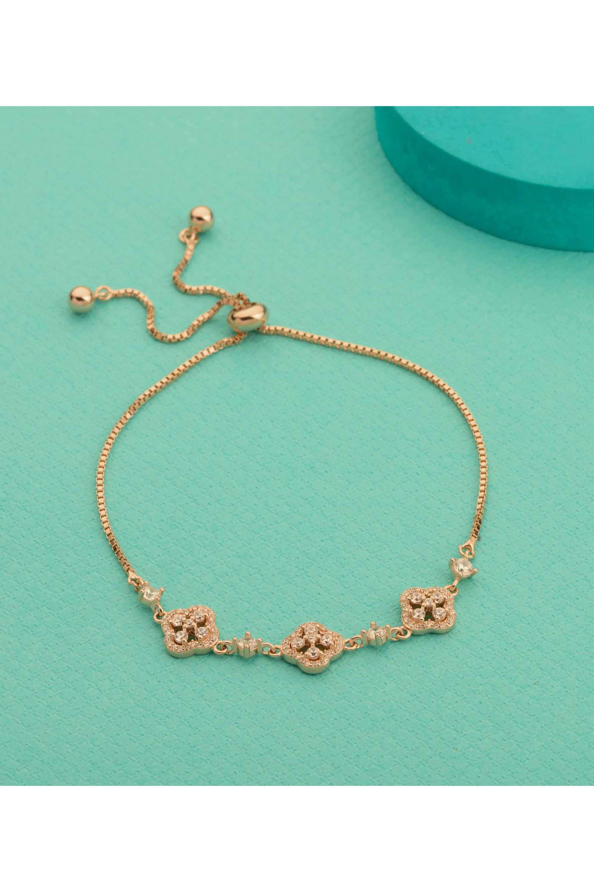 Silver-Casual-Wear-Women-Luminous-Grace-Bracelet
