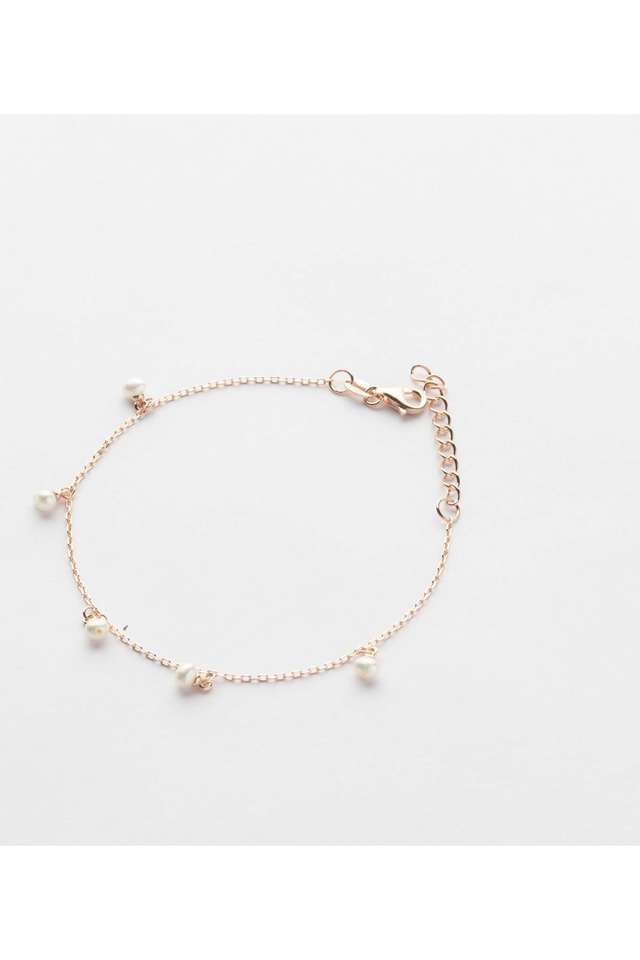 Thread-Of-Pearls-Bracelet
