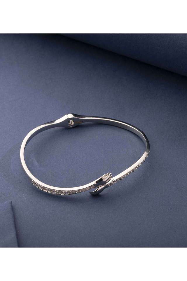 Silver-Hand-Bracelet