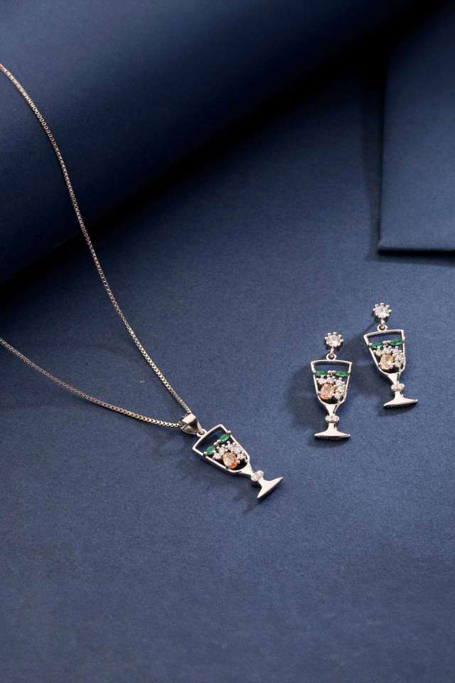 Cocktail-Beaded-Wine-Glass-Pendant-Set