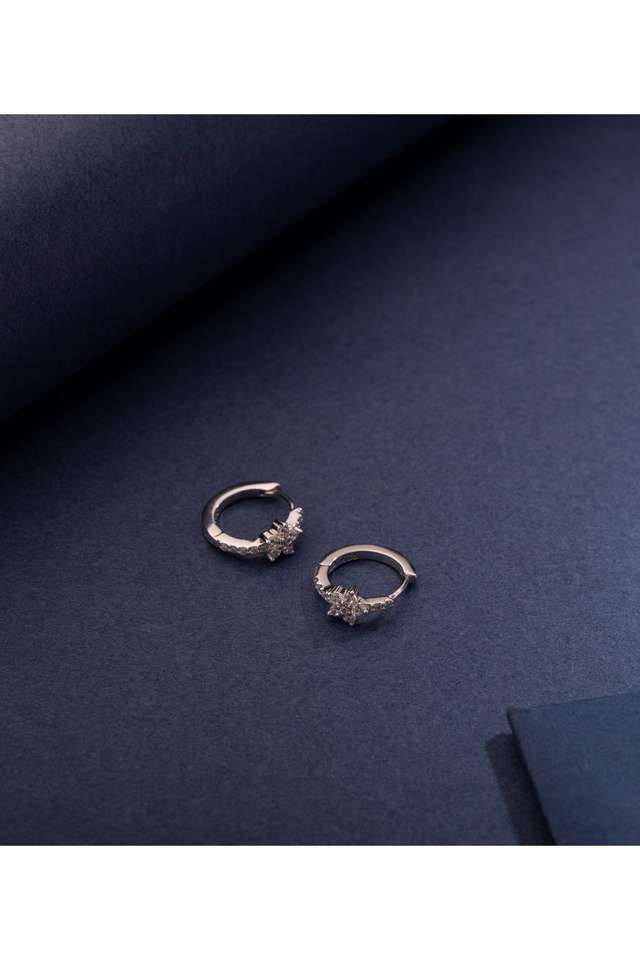 Dainty-Silver-Circle-Earrings