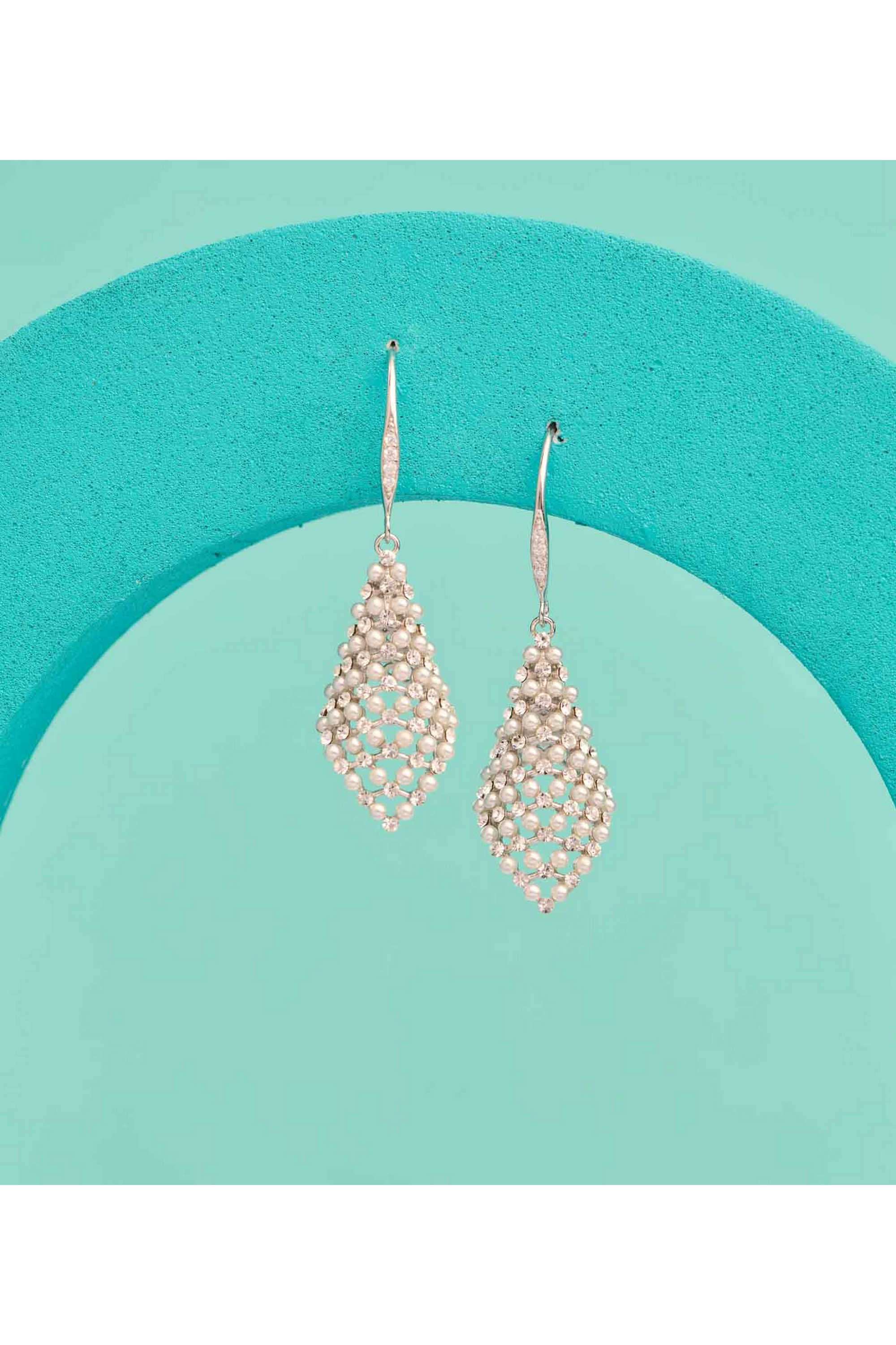 Silver-Casual-Wear-Women-Jewel-Of-Eternity-Earrings