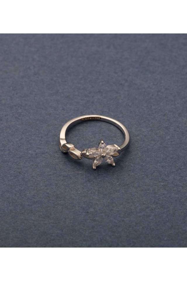 Floral-Elegance-Ring