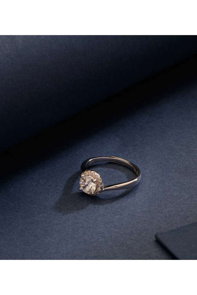 Radiance-Band-Fingure-Ring