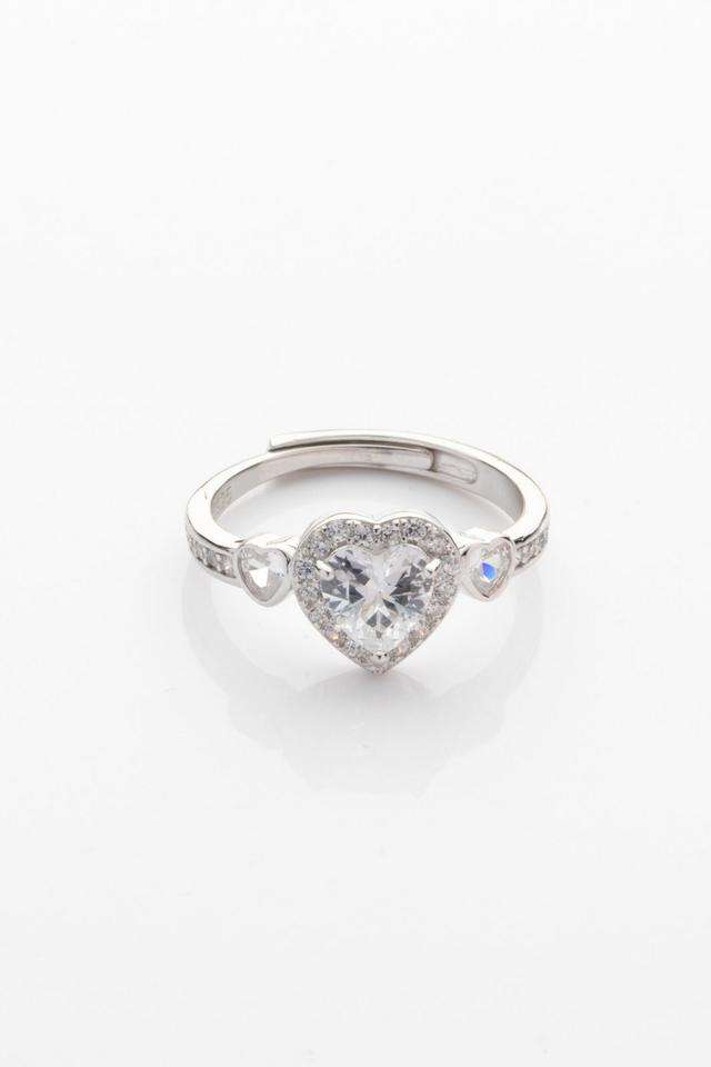 Girls-Timeless-Oval-Diamond-Band