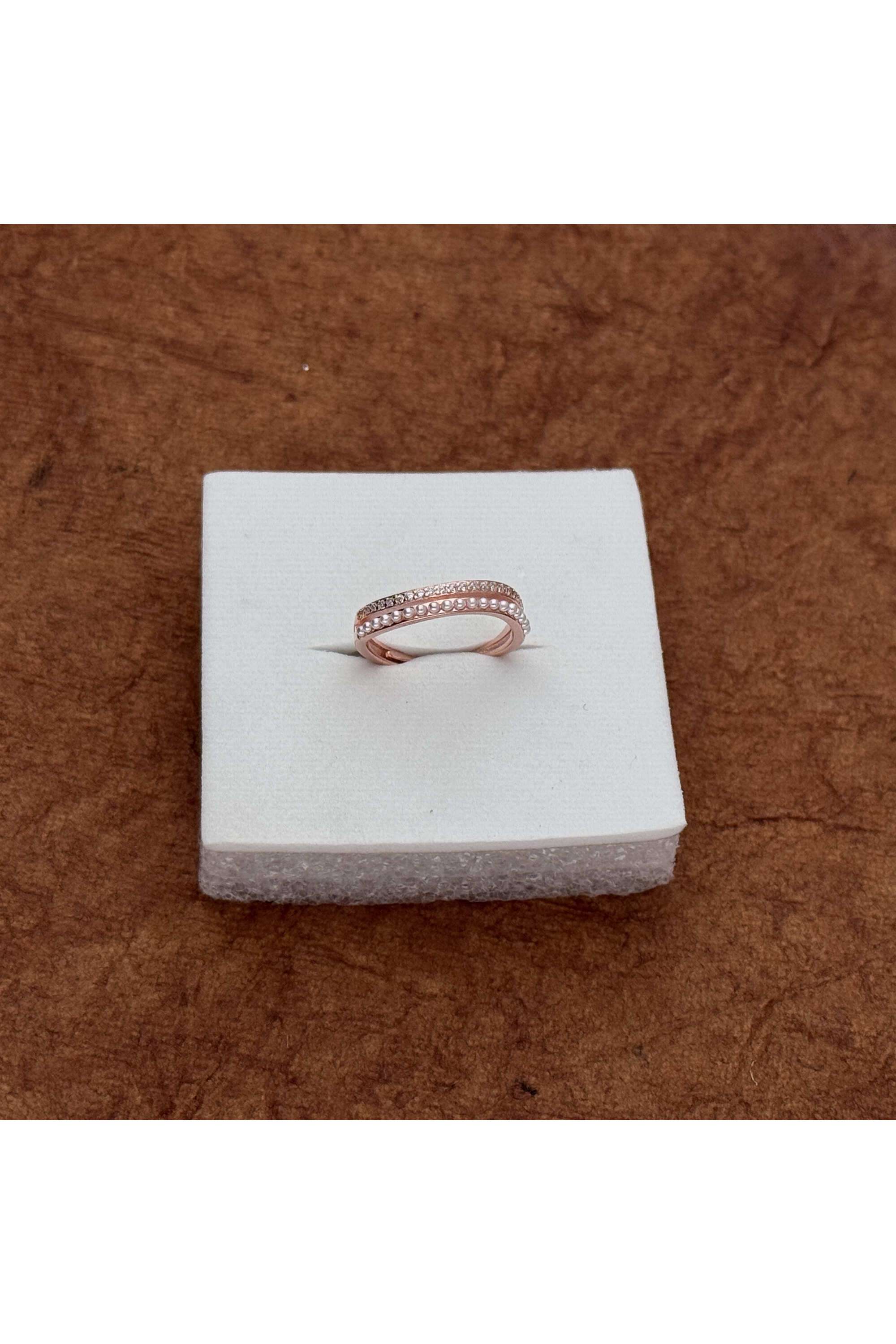 Rose-Gold-Collection-Silver-Casual-Wear-Women-Infinite-Glow-Finger-Ring