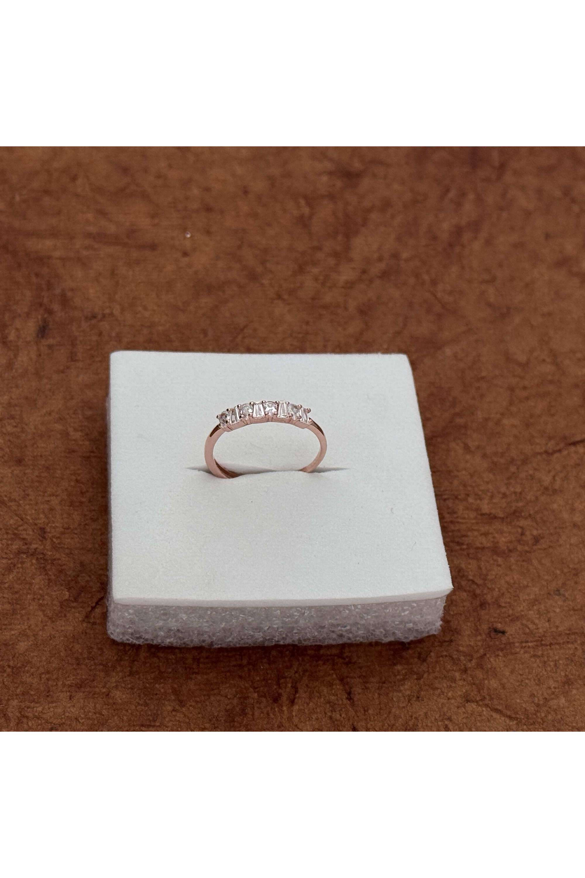 Rose-Gold-Collection-Silver-Casual-Wear-Women-Dewdrop-Charm-Finger-Ring