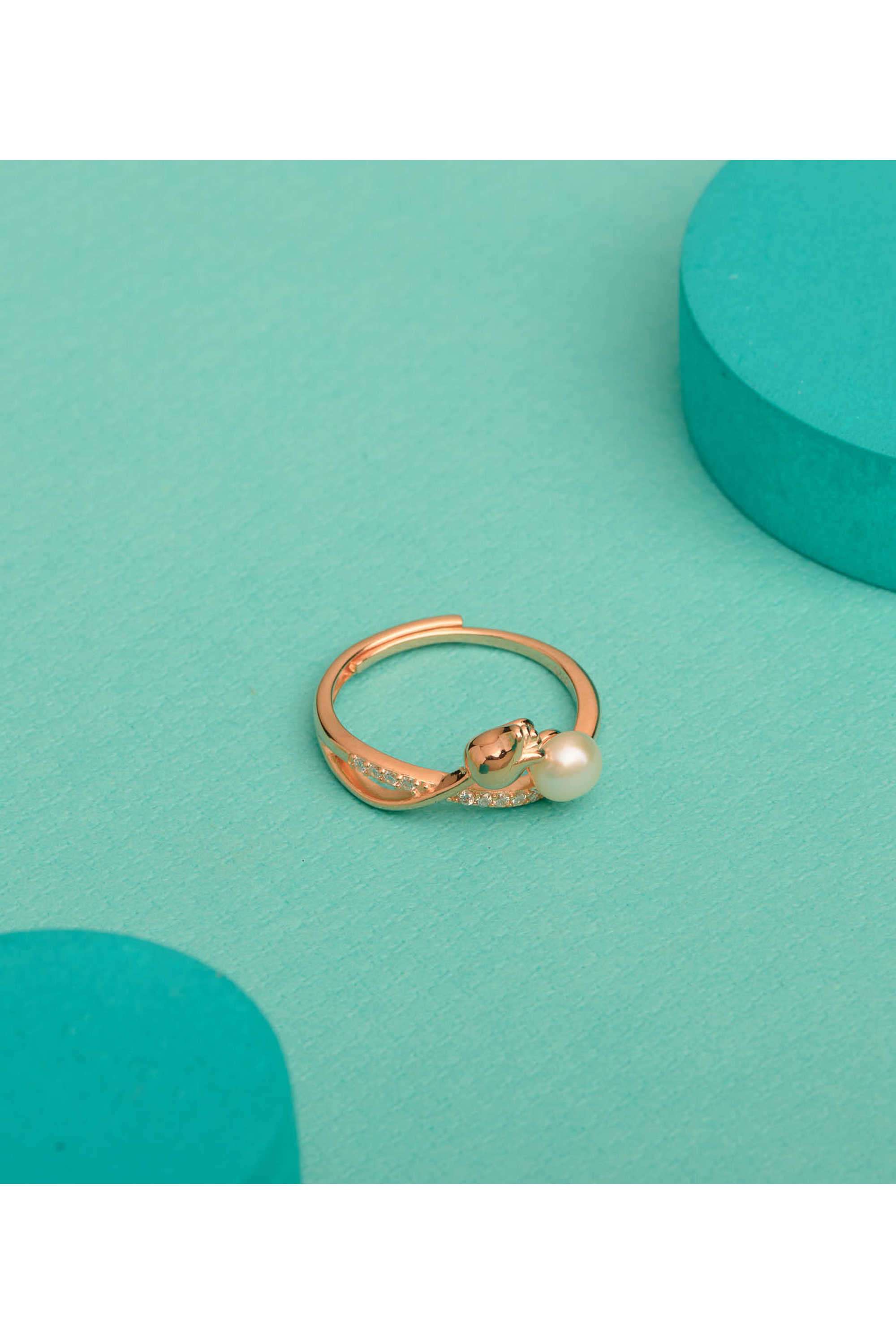 Silver-Casual-Wear-Women-Moonlight-Whisper-Ring