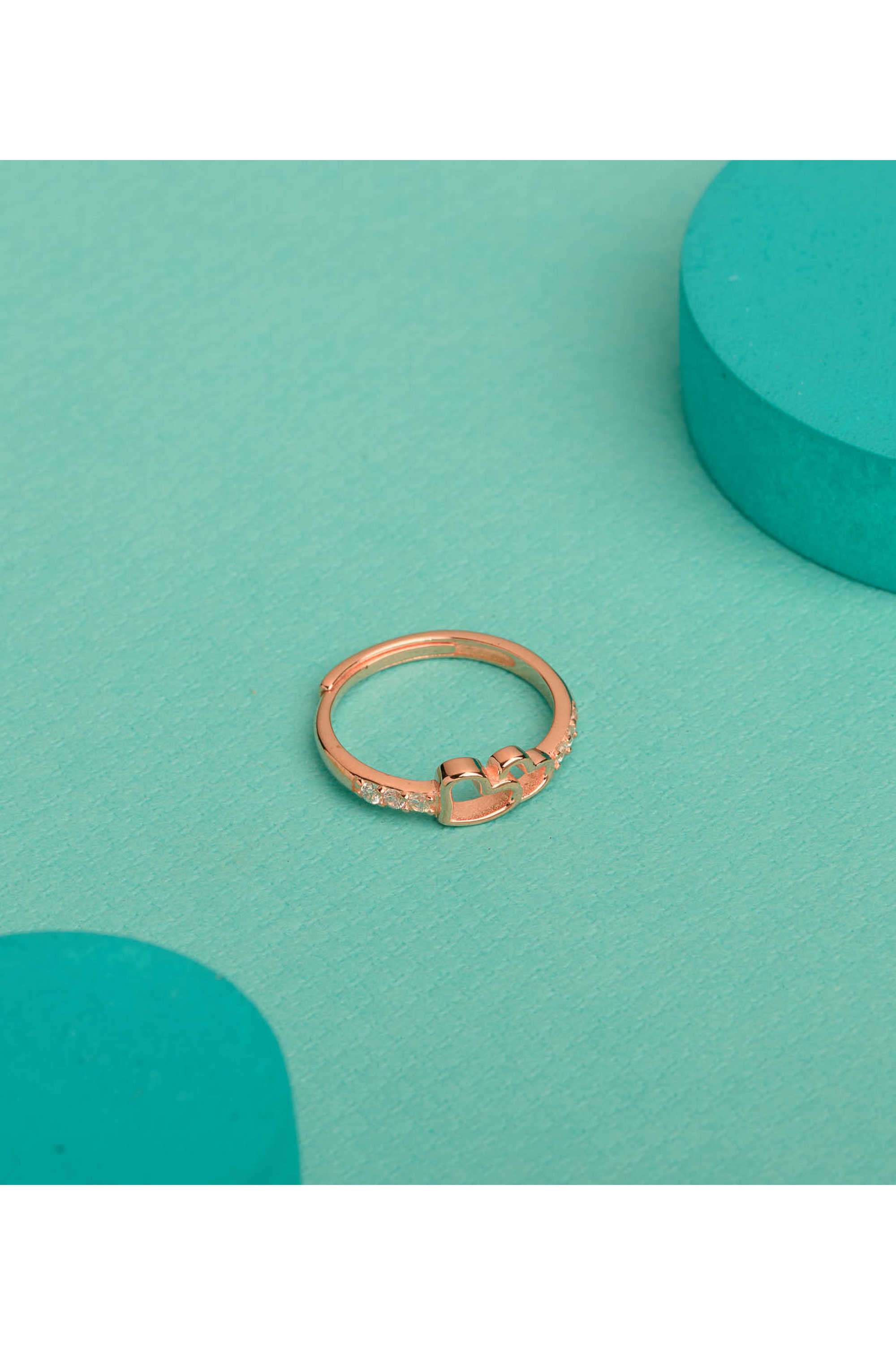 Silver-Casual-Wear-Women-Luxe-Horizon-Ring