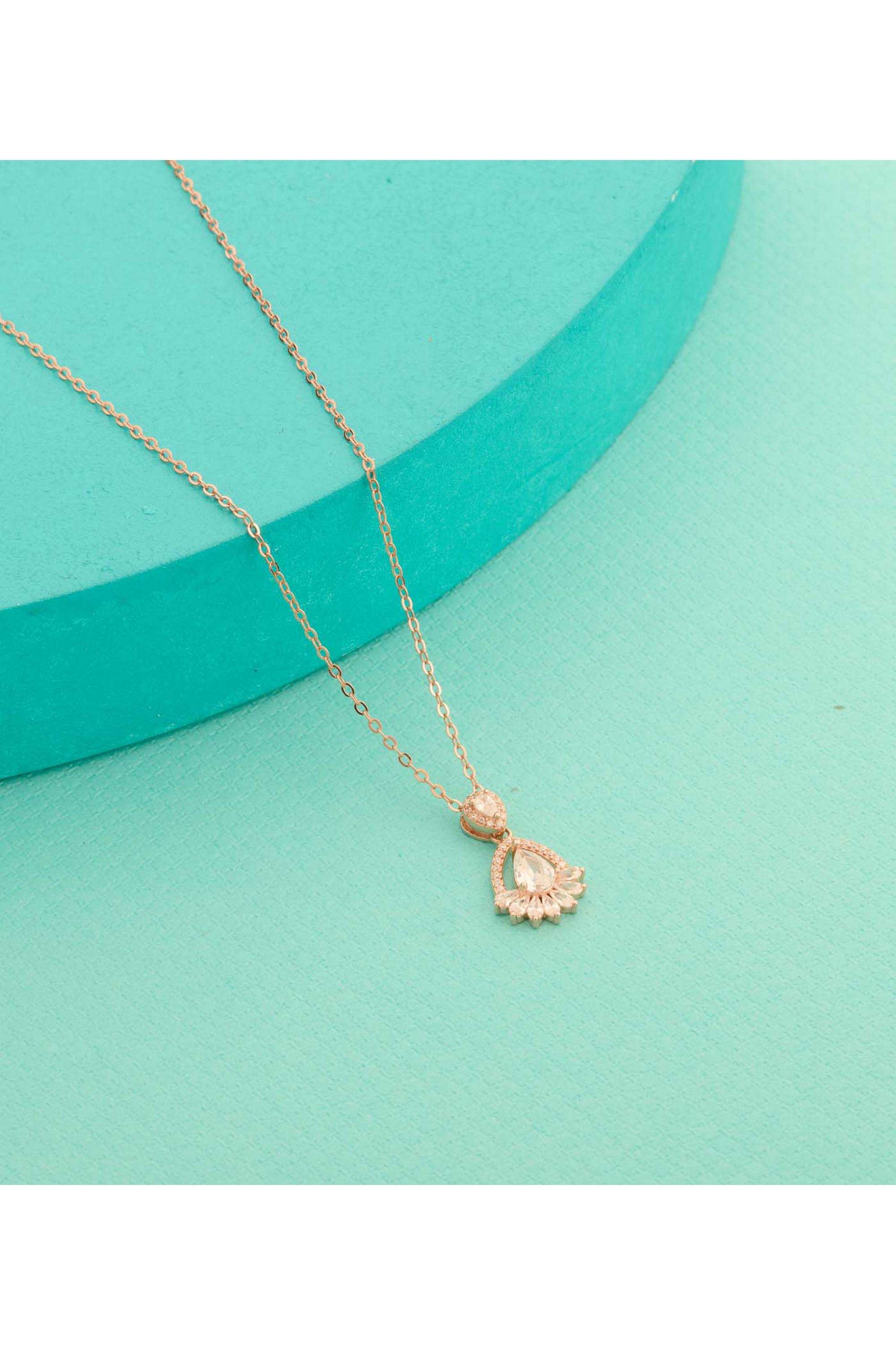 Silver-Spring-Ring-Fusion-Wear-Women-Celoria-Glow-Necklace