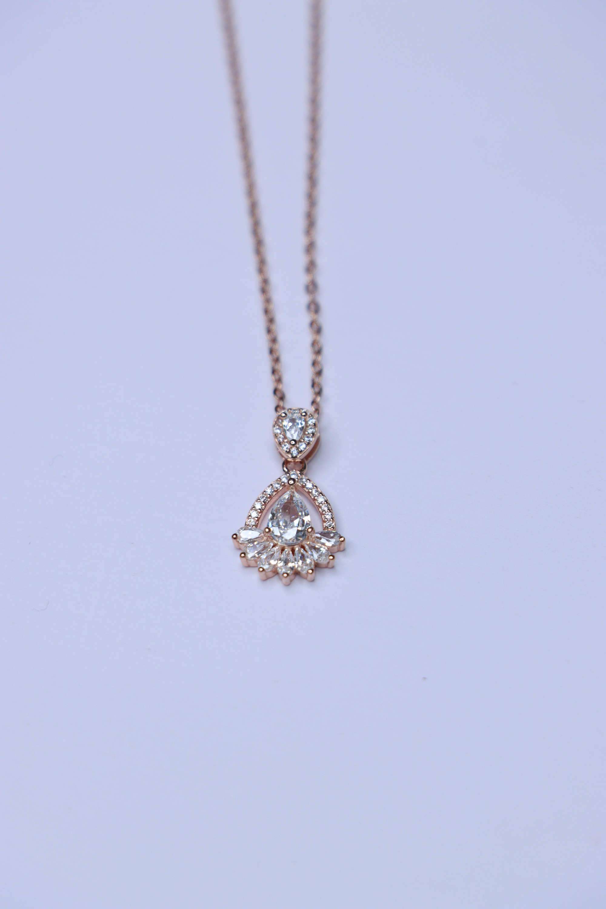 Rose-Gold-Collection-Silver-Casual-Wear-Women-Moonstone-Grace-Necklace
