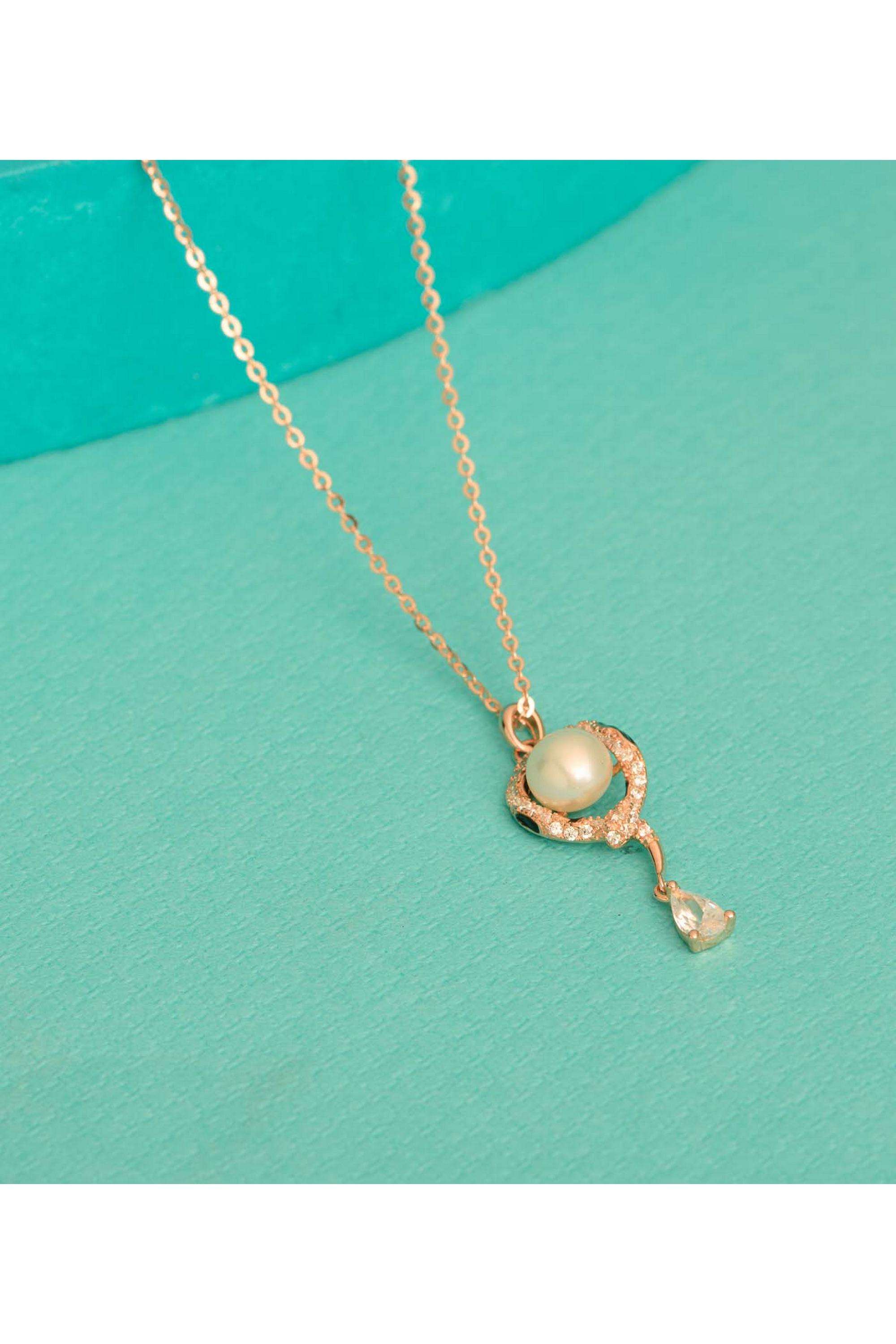 Silver-Spring-Ring-Fusion-Wear-Women-Arvienne-Charm-Necklace