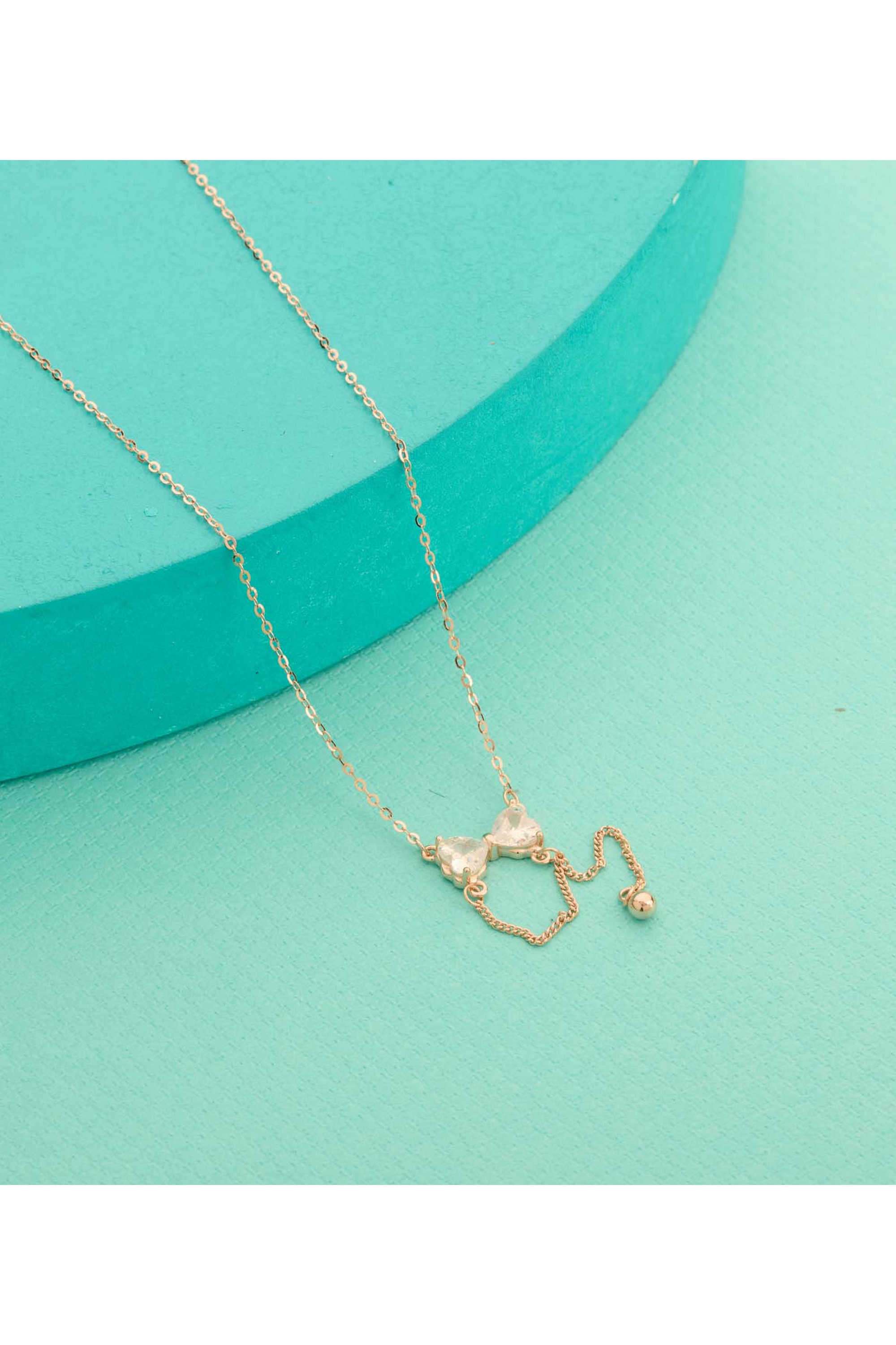 Silver-Casual-Wear-Women-Royal-Radiance-Necklace