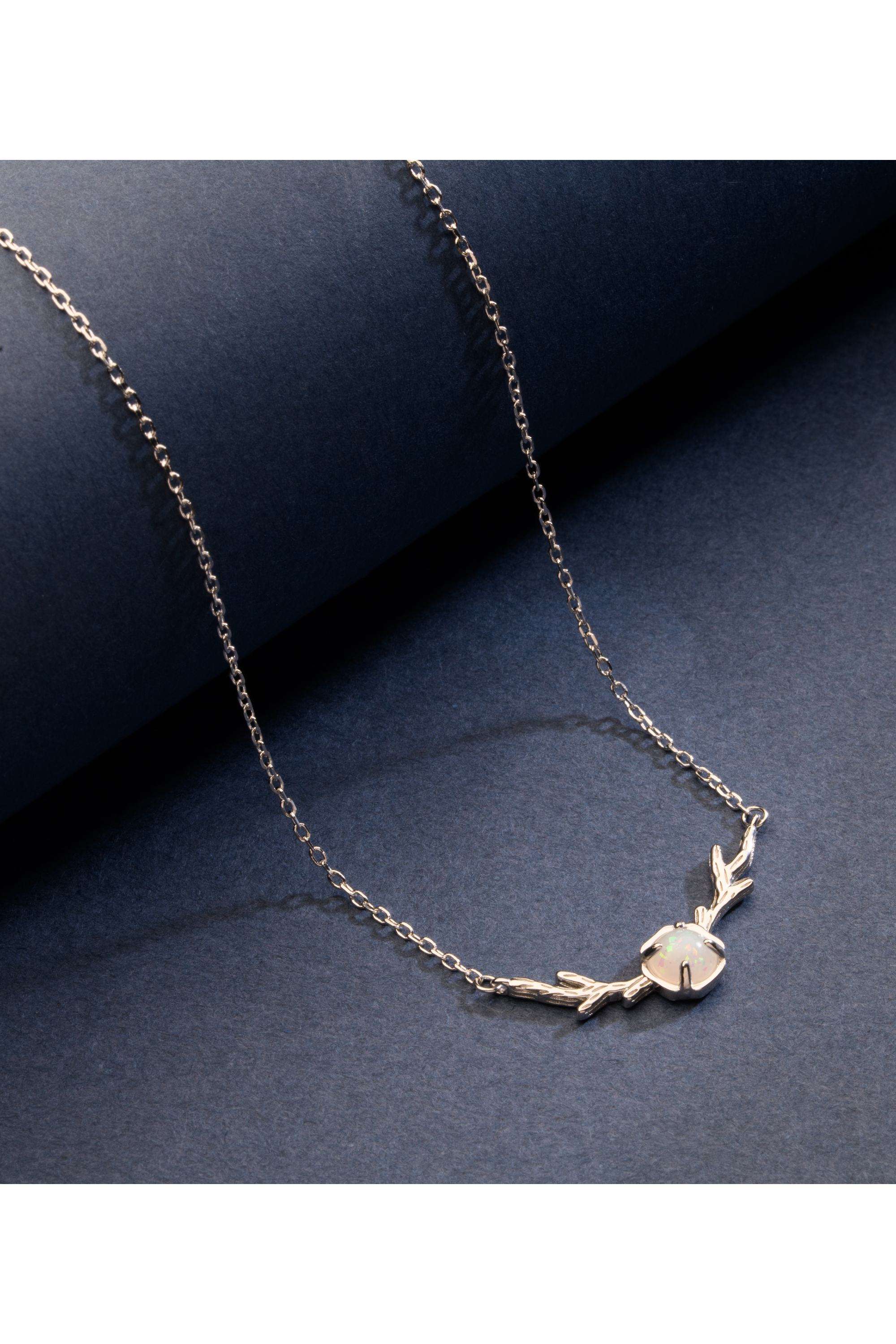 Silver-Spring-Ring-Fusion-Wear-Women-Liravine-Glow-Necklace