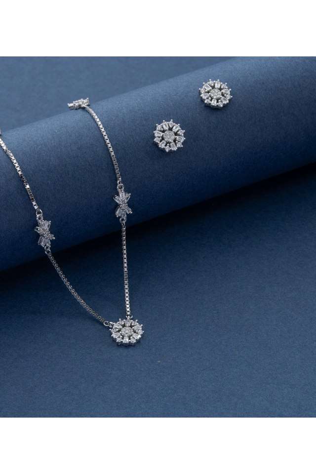 Classic-Heart-Charm-Necklace-Set